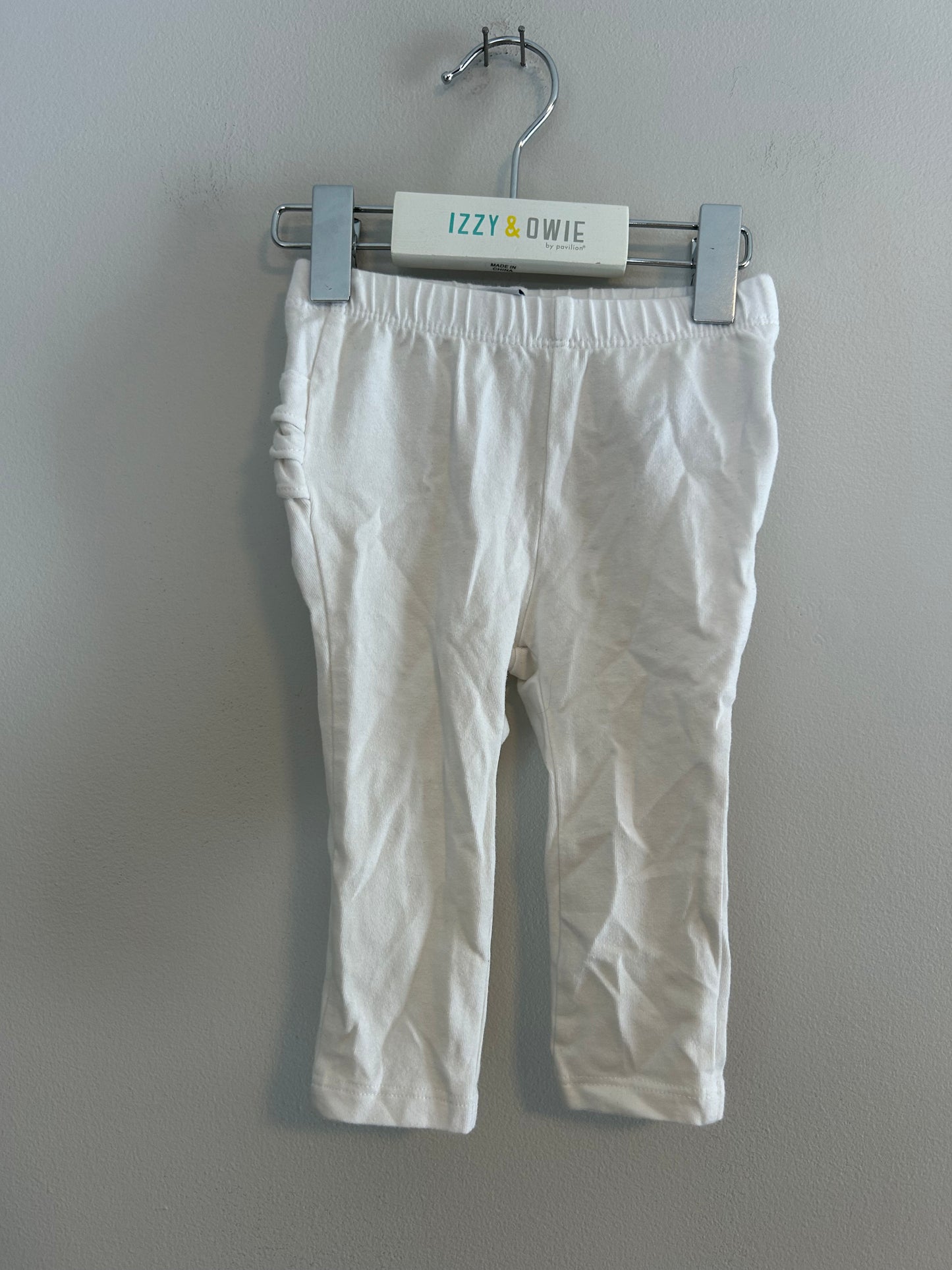 Old navy 6/12m white ruffle bum leggings