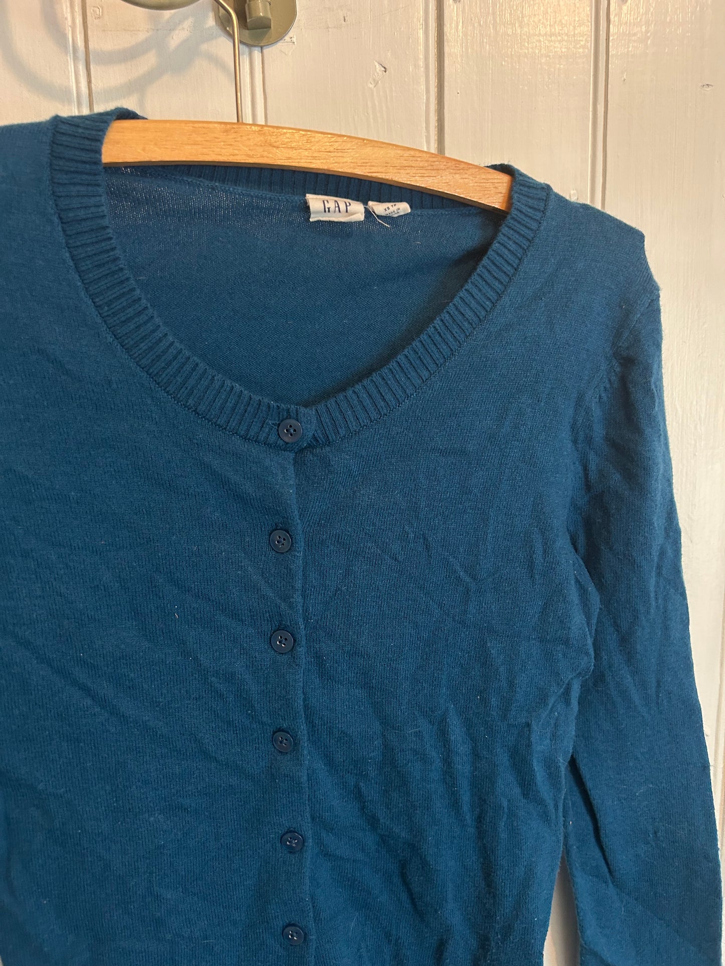 Gap xs blue cardigan