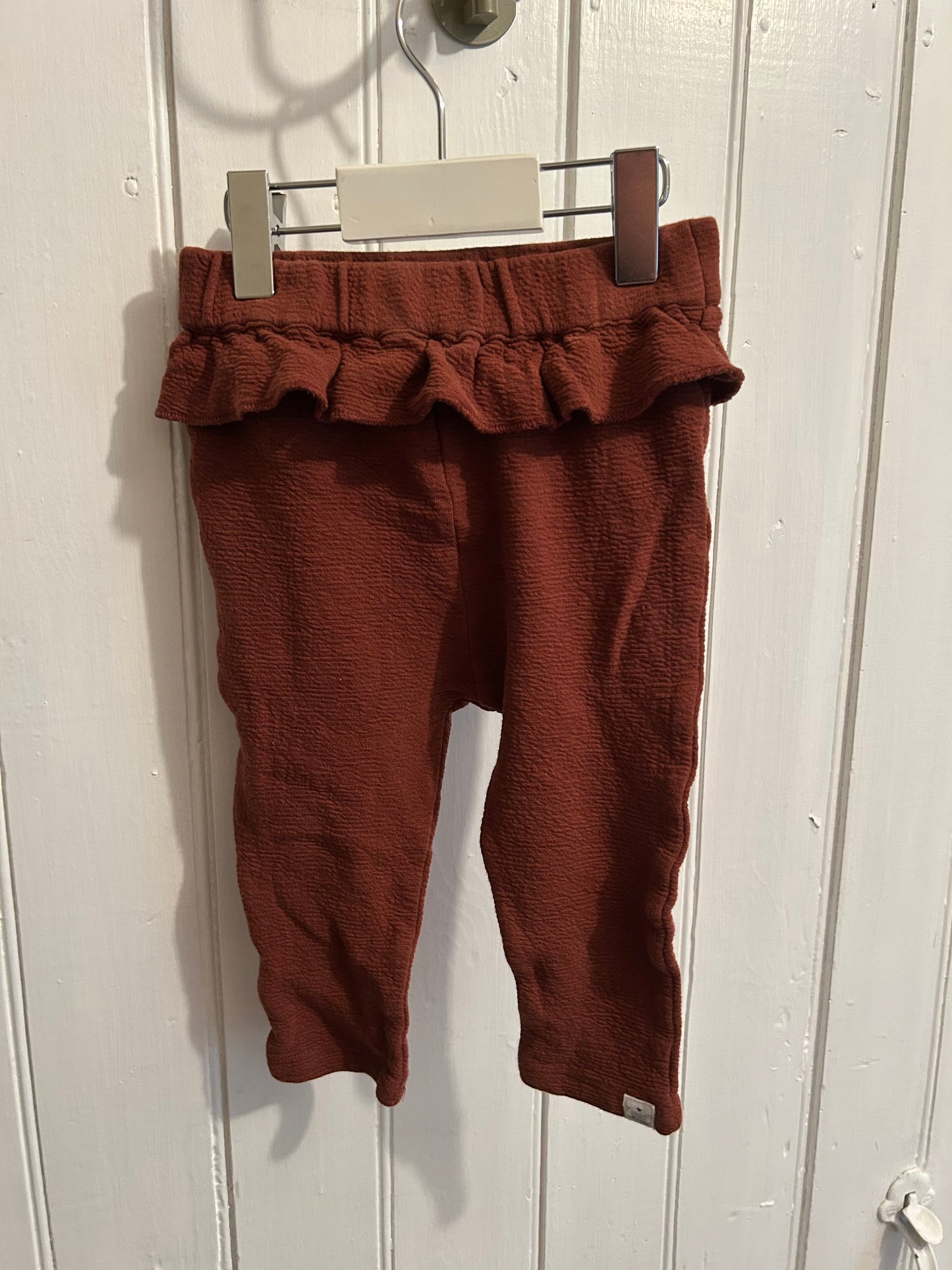 Rise little earthlings 9/12m brown ruffle leggings