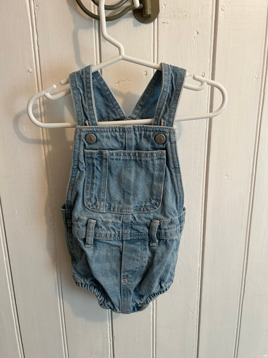 Old navy 3/6m light wash denim overalls