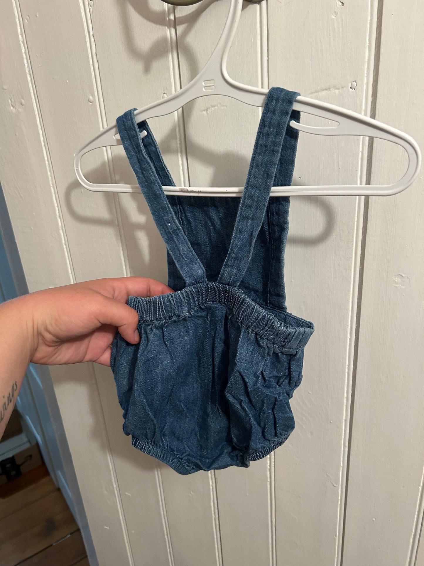 Old navy 6/12m denim bubble overalls