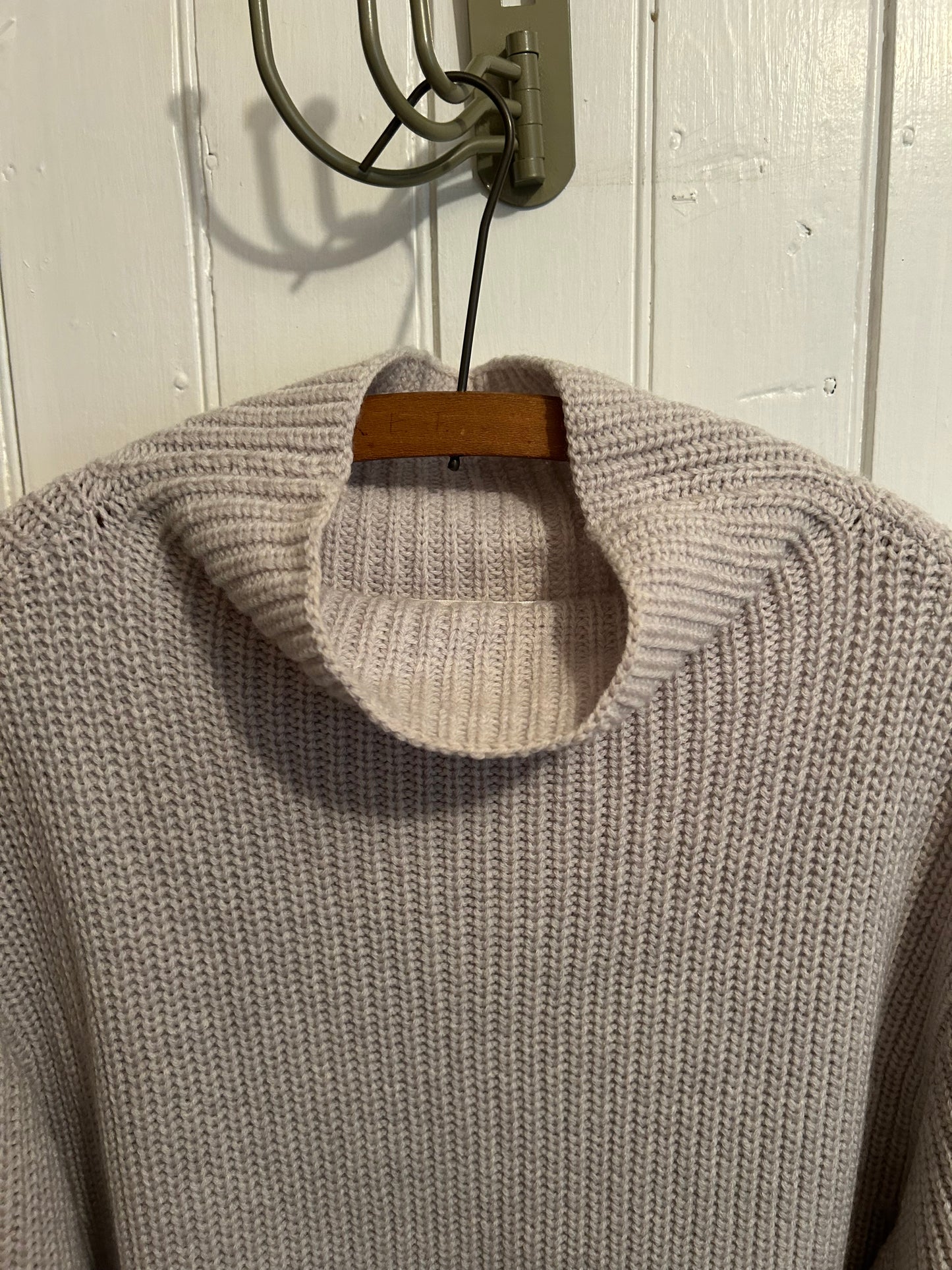 Wilfred Aritzia medium grey turtleneck knit tunic