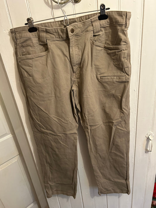 Noble outfitters men’s 40x32 tan jeans