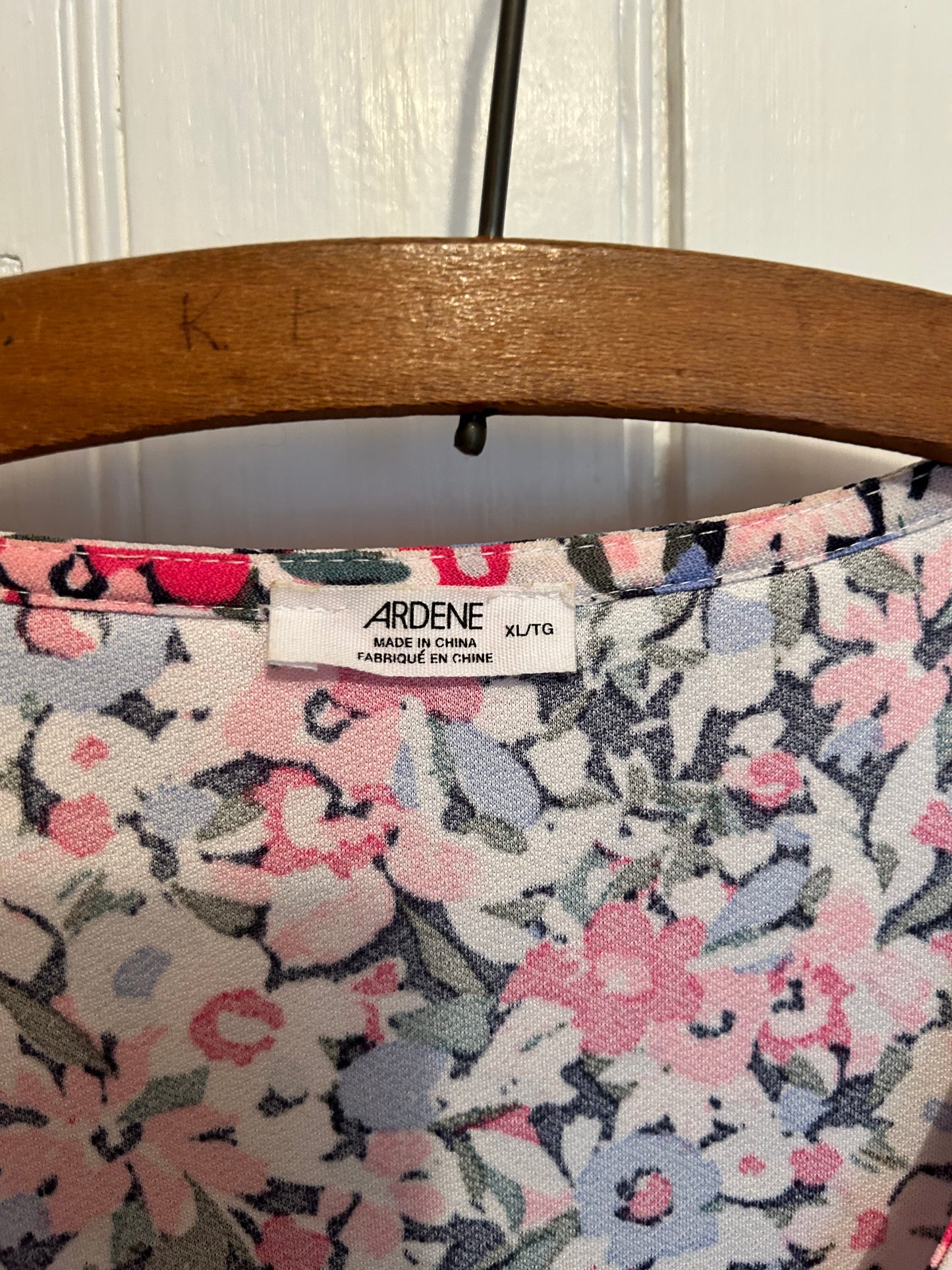 Ardene xl pink floral vneck tunic