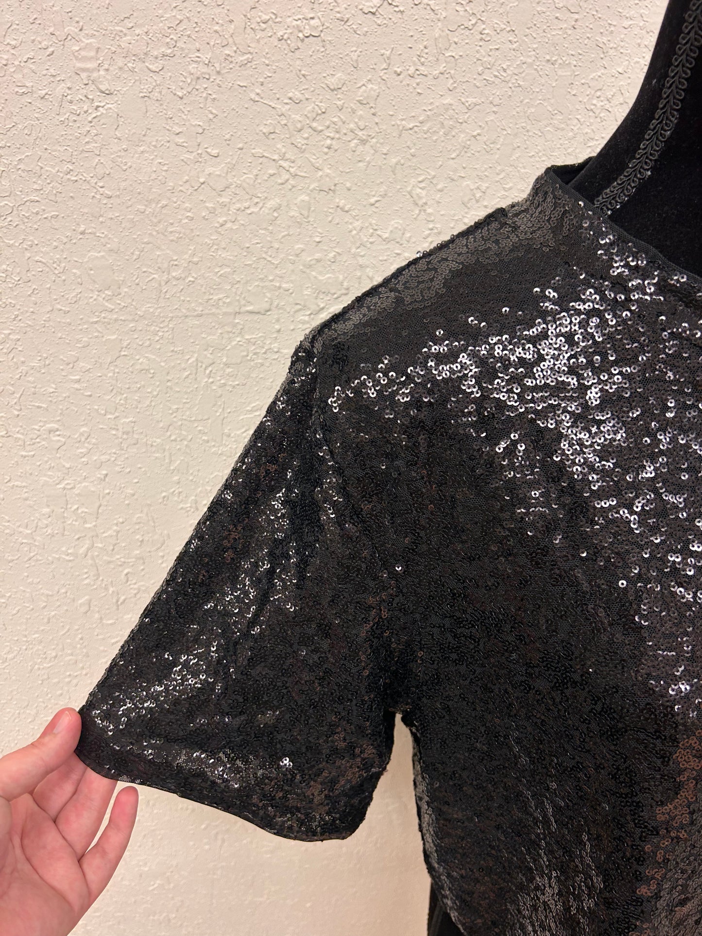 H&M large black sequin crop top