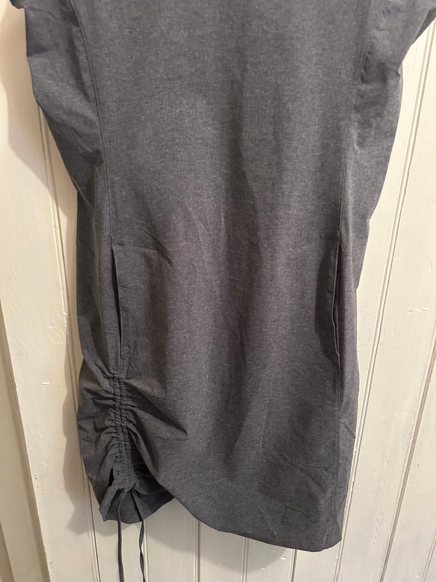 Columbia small grey scrunch dress