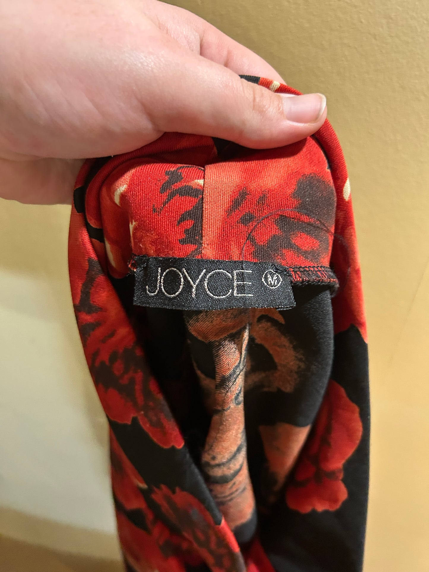 Joyce medium red floral skirt