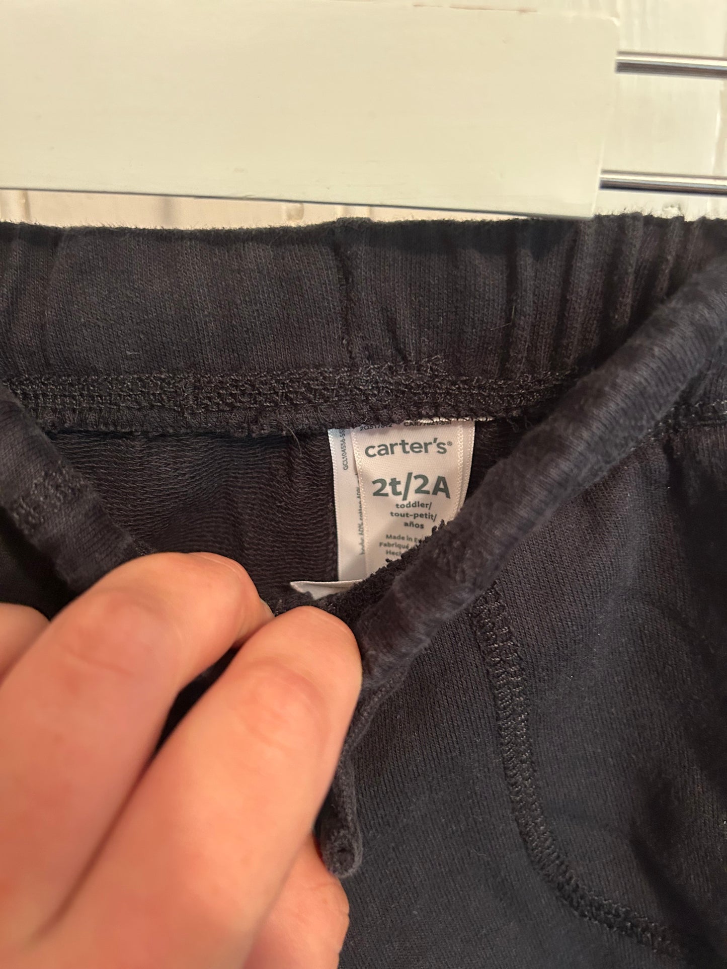 Carters 2t black shorts