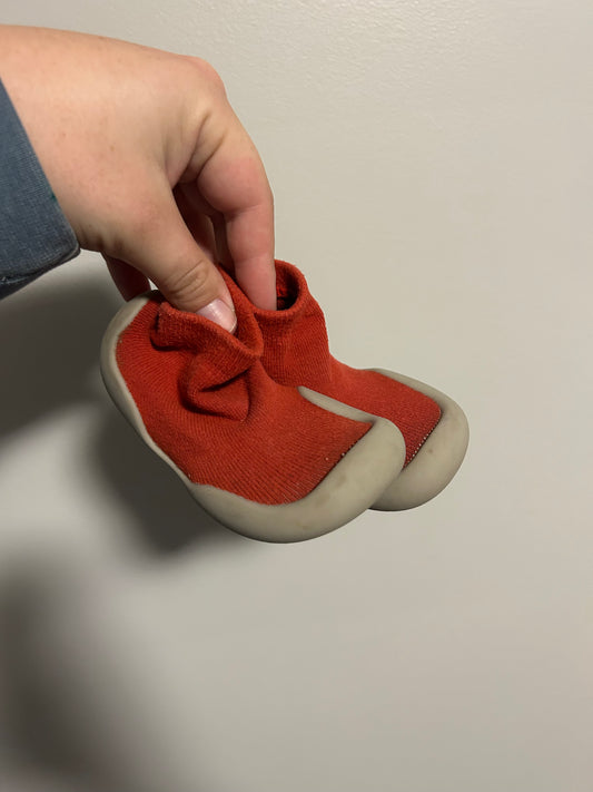 Infant 6 red sock shoe