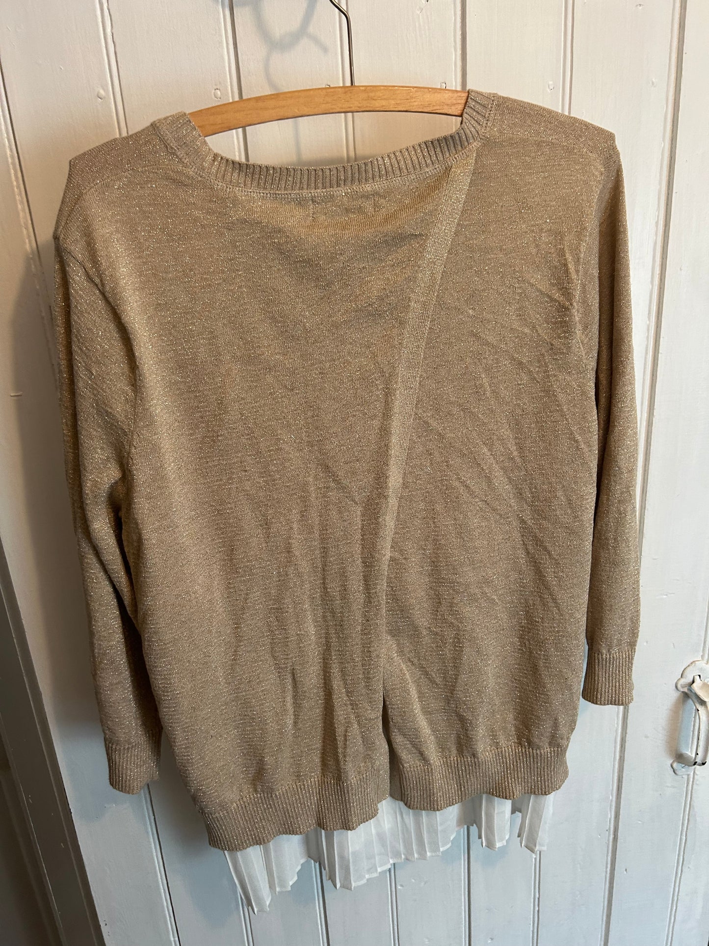 Calvin Klein large gold sweater with pleated liner