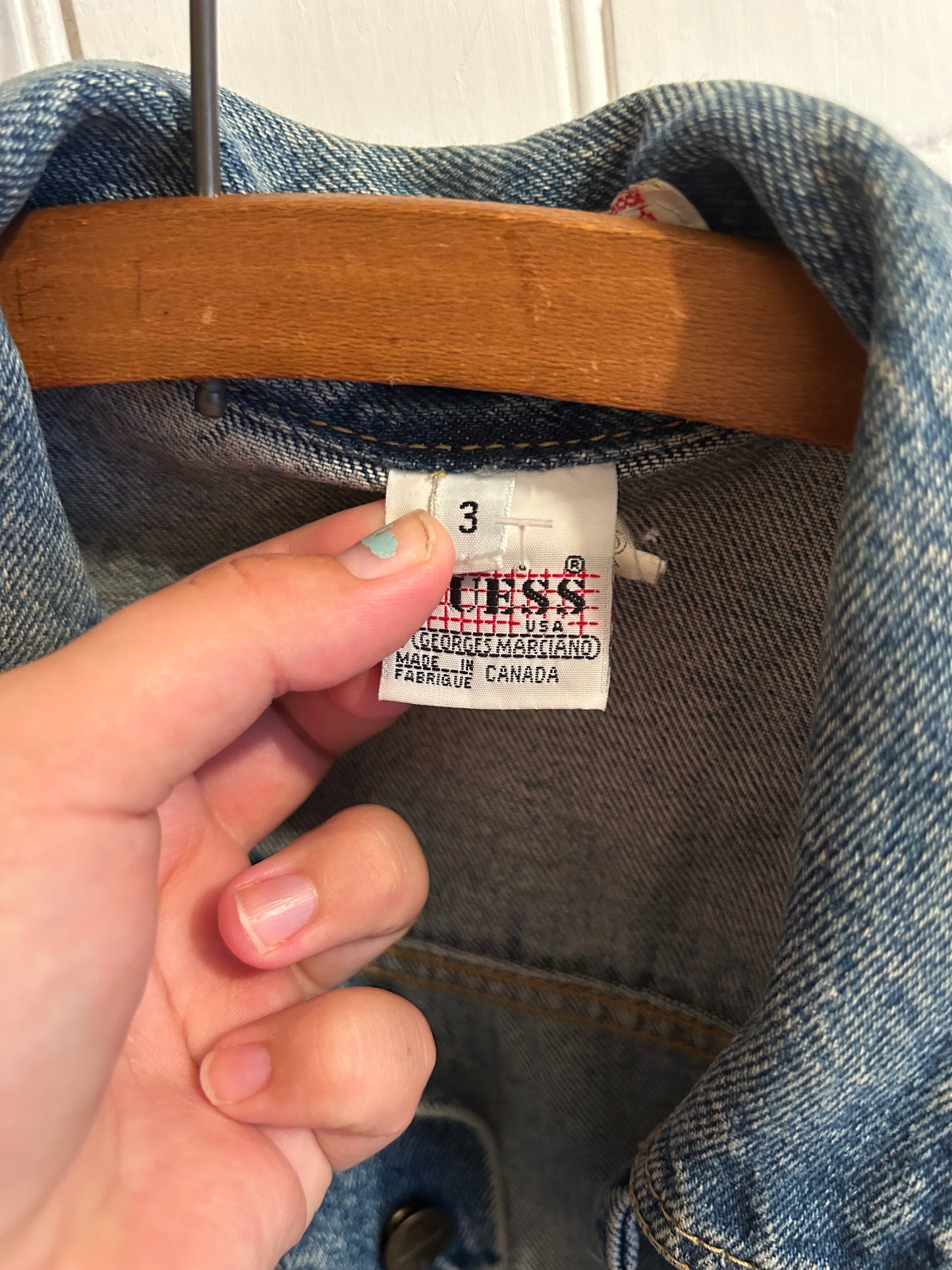 Vintage guess light wash denim jacket