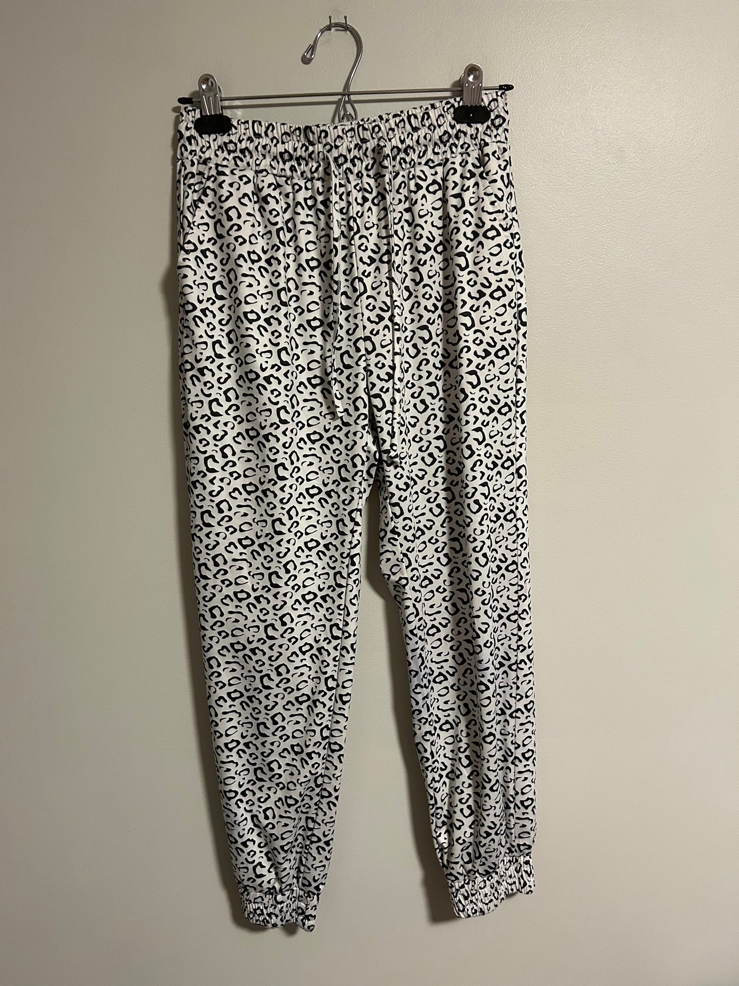 Belinda medium white & black cheetah joggers