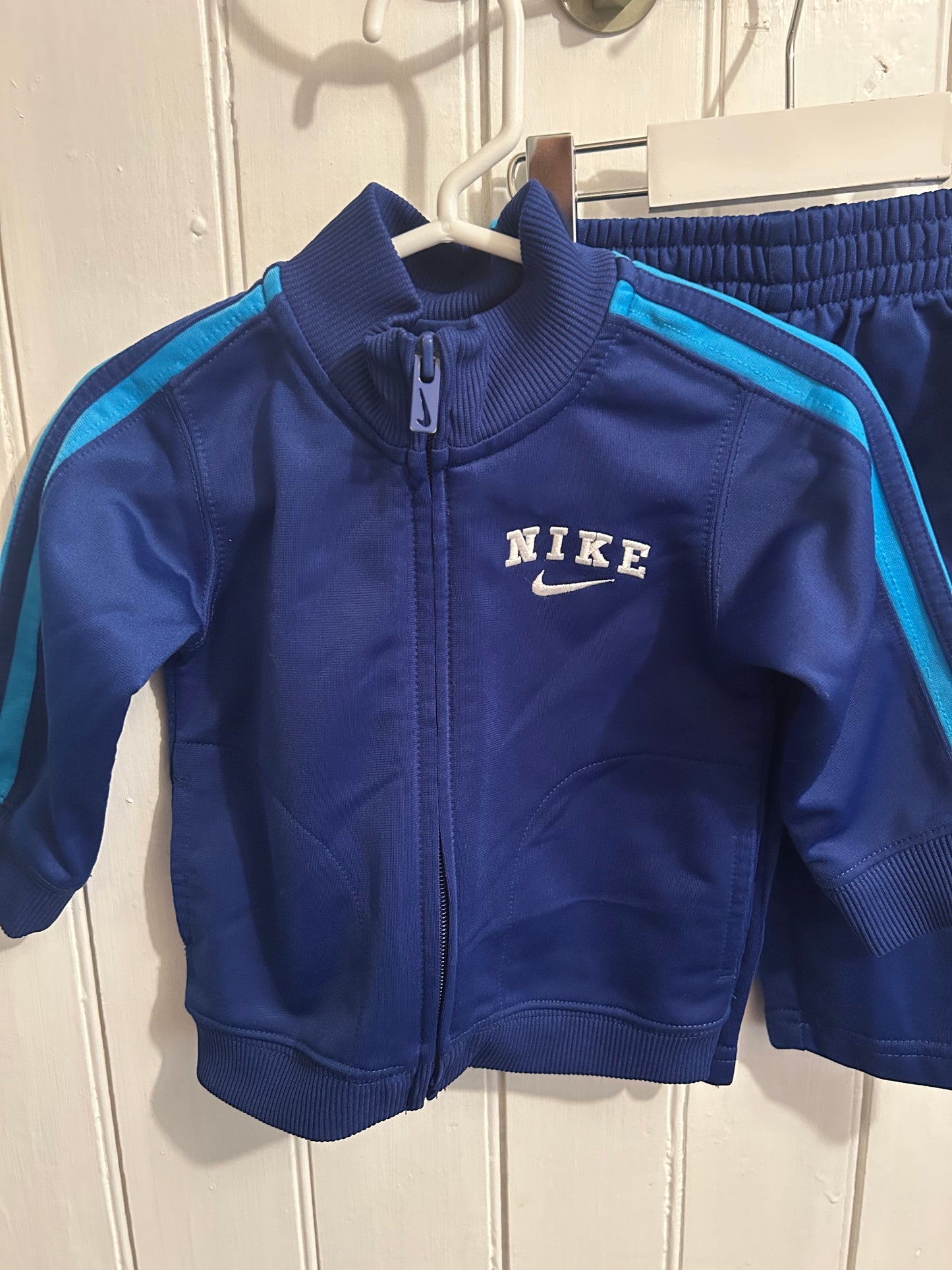 Nike 6/9m blue 2pc sweat set
