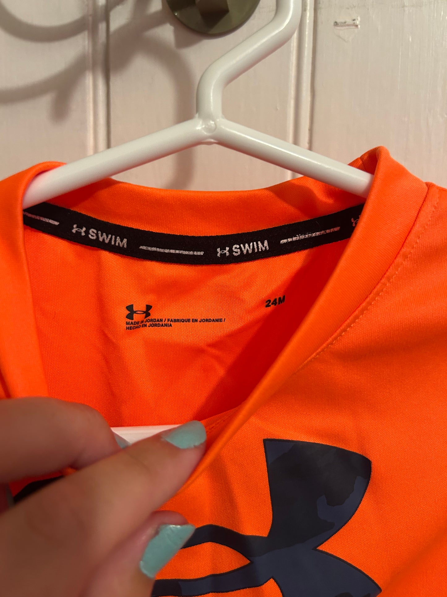 Under armour 24m neon orange swim rash guard top