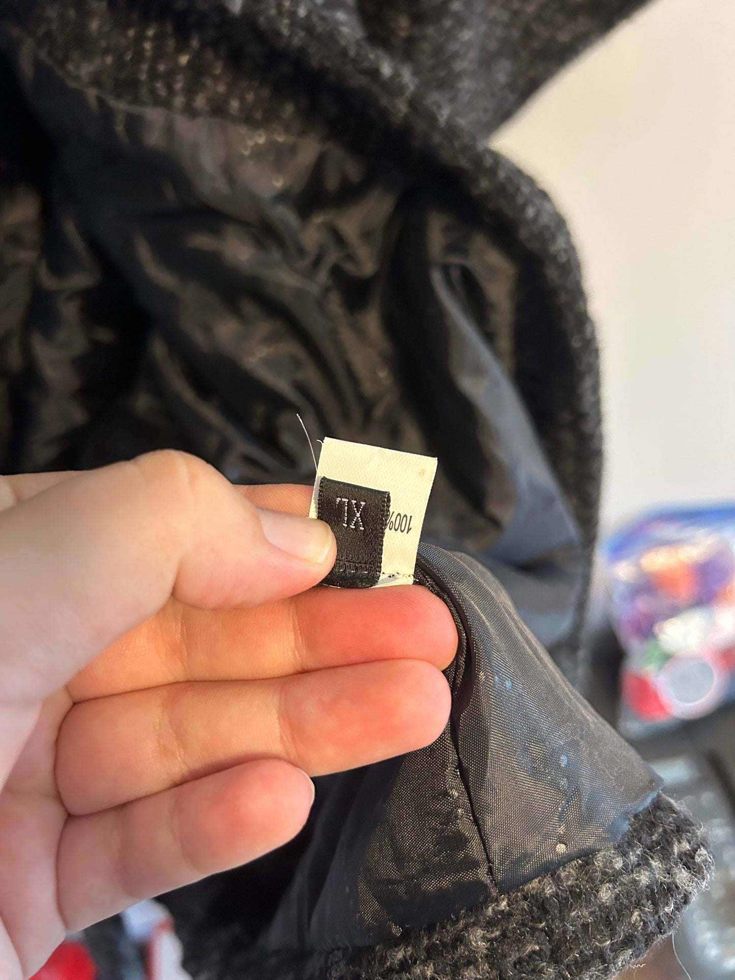 Jing xiu xl black knit 3/4 length sleeve hooded jacket