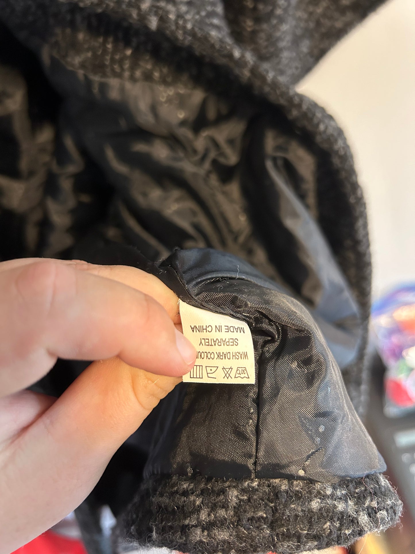 Jing xiu xl black knit 3/4 length sleeve hooded jacket