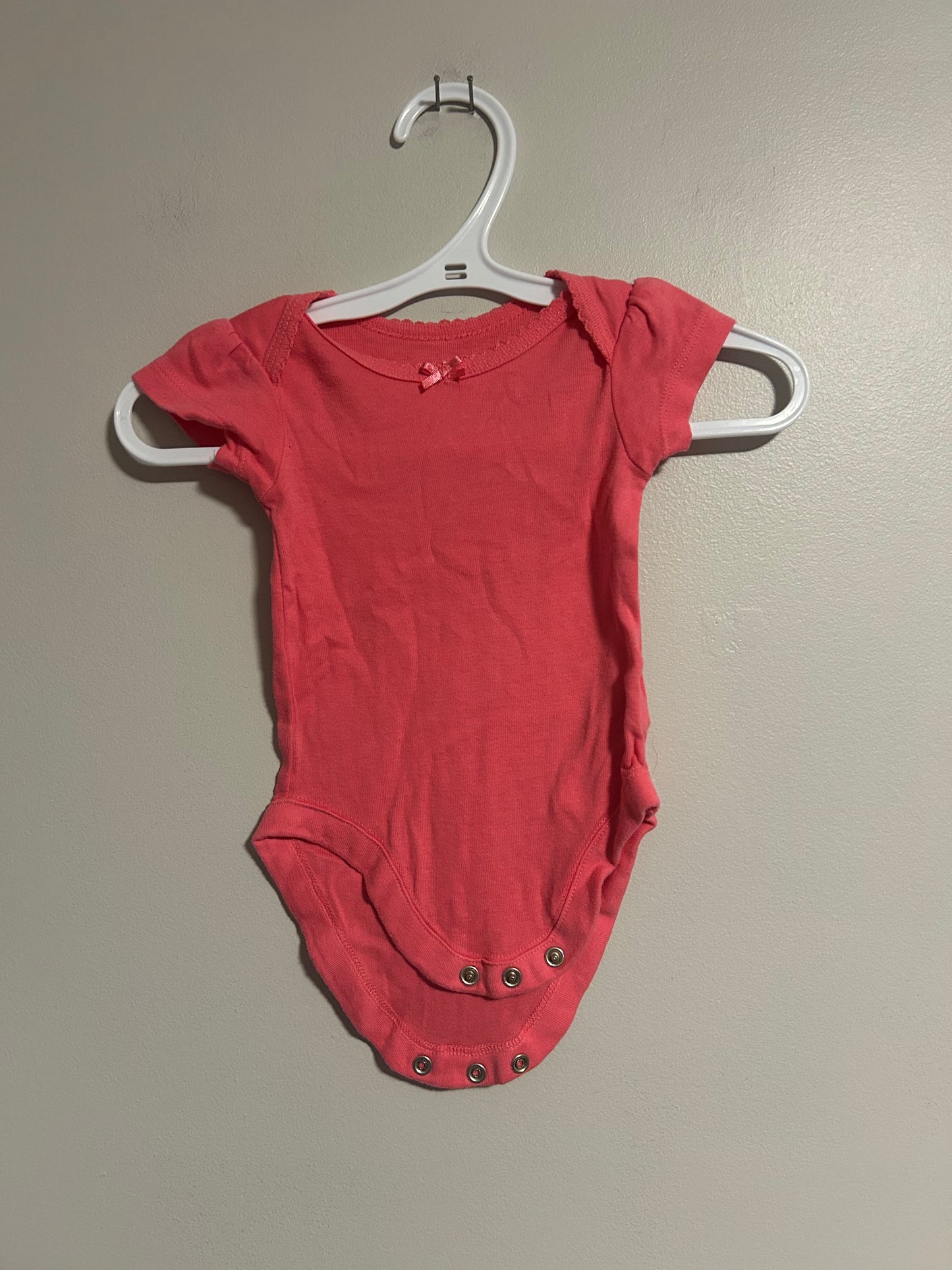 Bundles 0/3m pink onesie