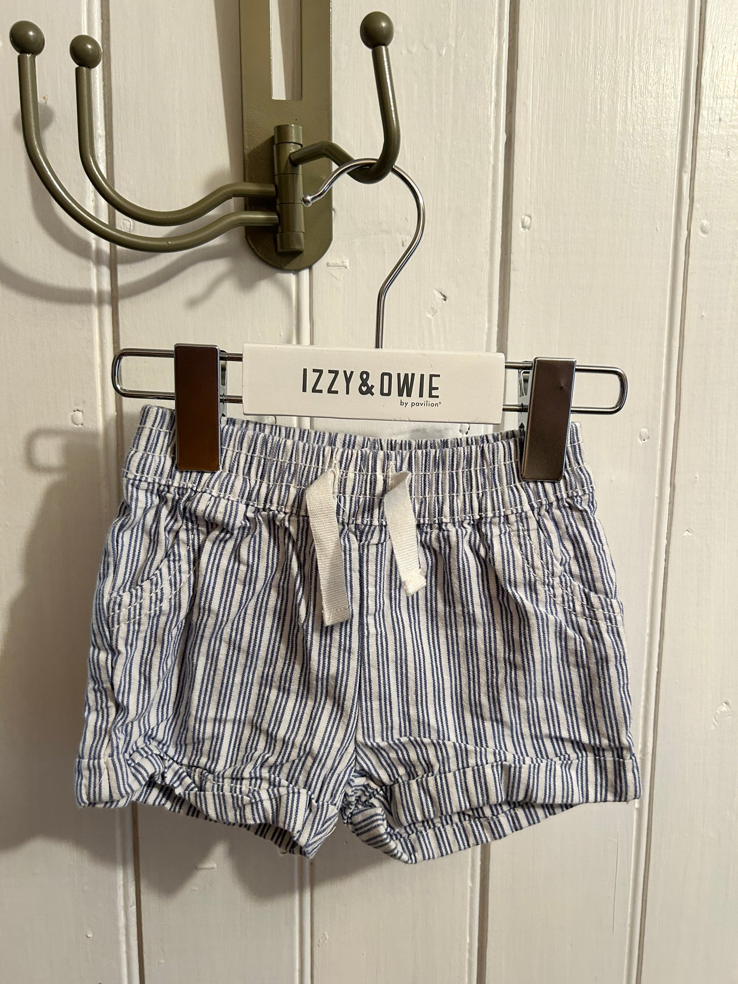 Carters 3m navy & white striped shorts