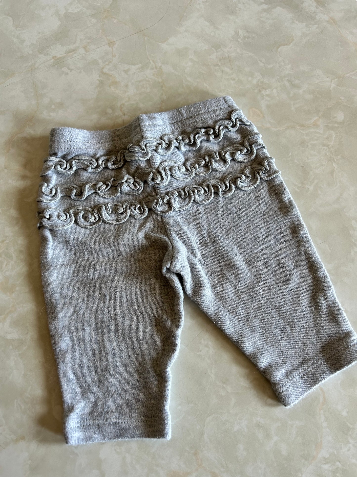 Carters 0/3m grey ruffle bum leggings