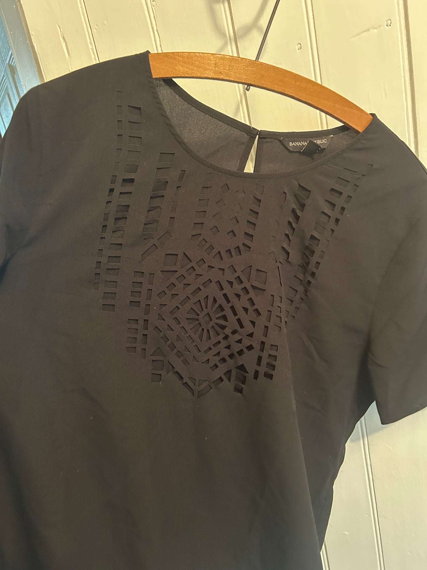 Banana Republic large black geometric blouse