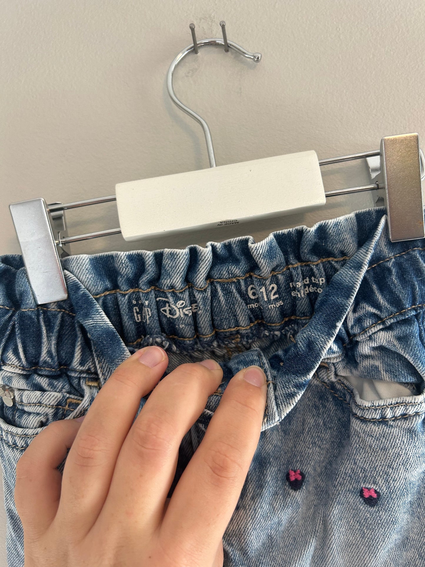 Disney 6/12m Minnie embroidery jeans