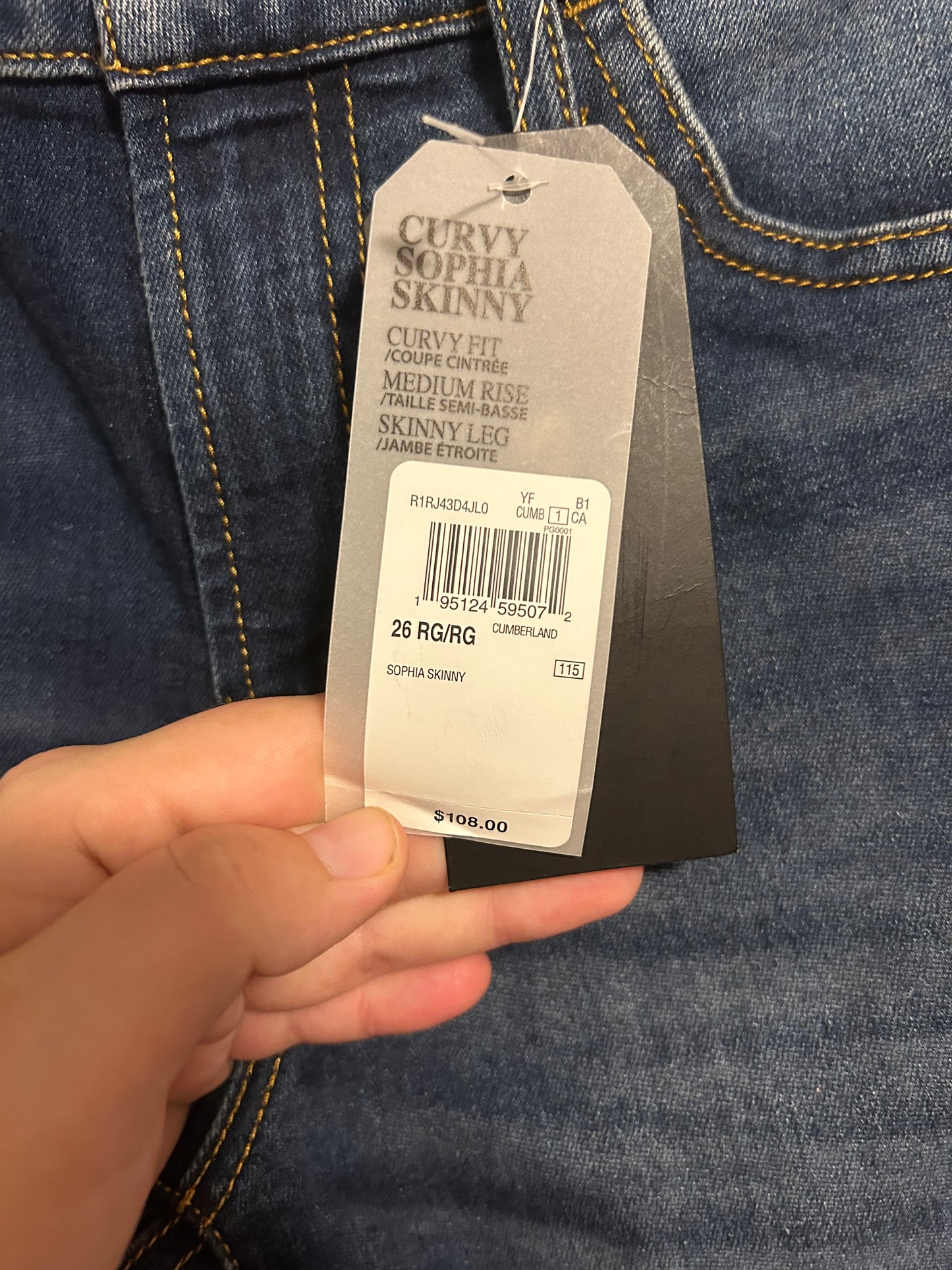 NEW Guess 26 medium wash curvy skinny jeans