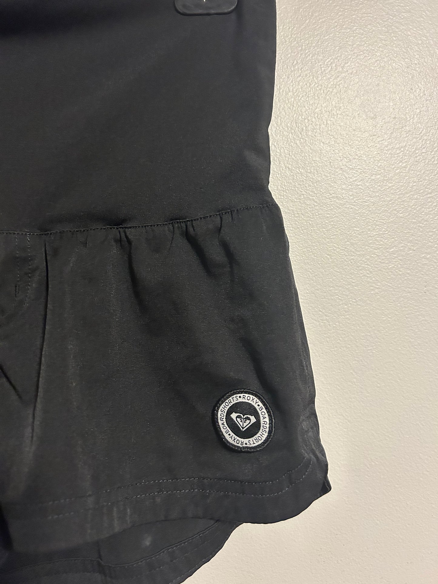 Roxy xs black athletic shorts