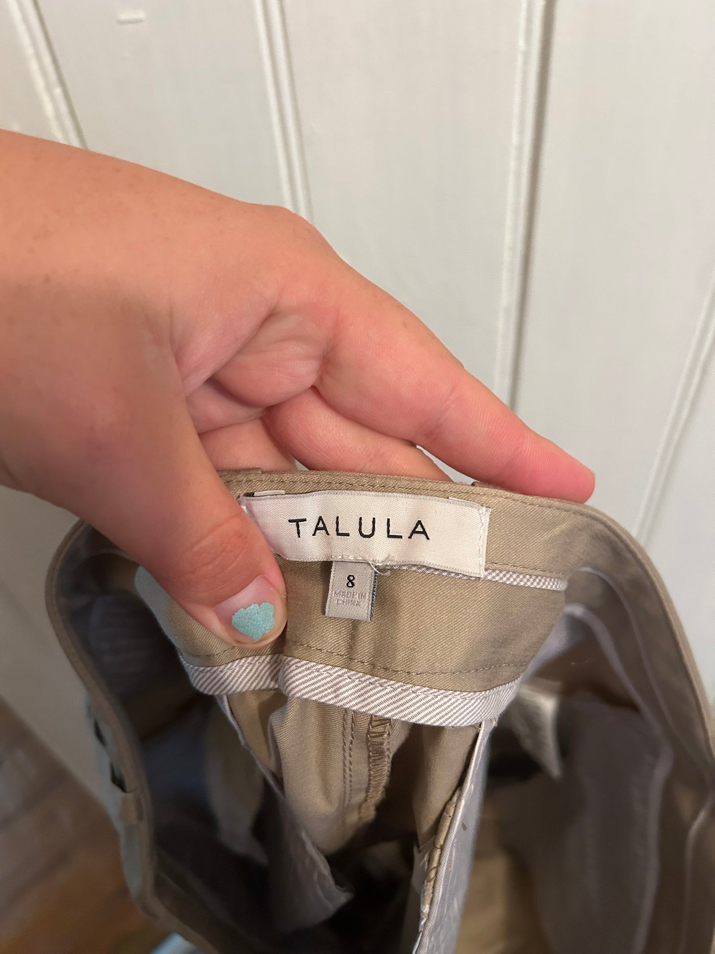 Talula Aritzia 8 tan shorts