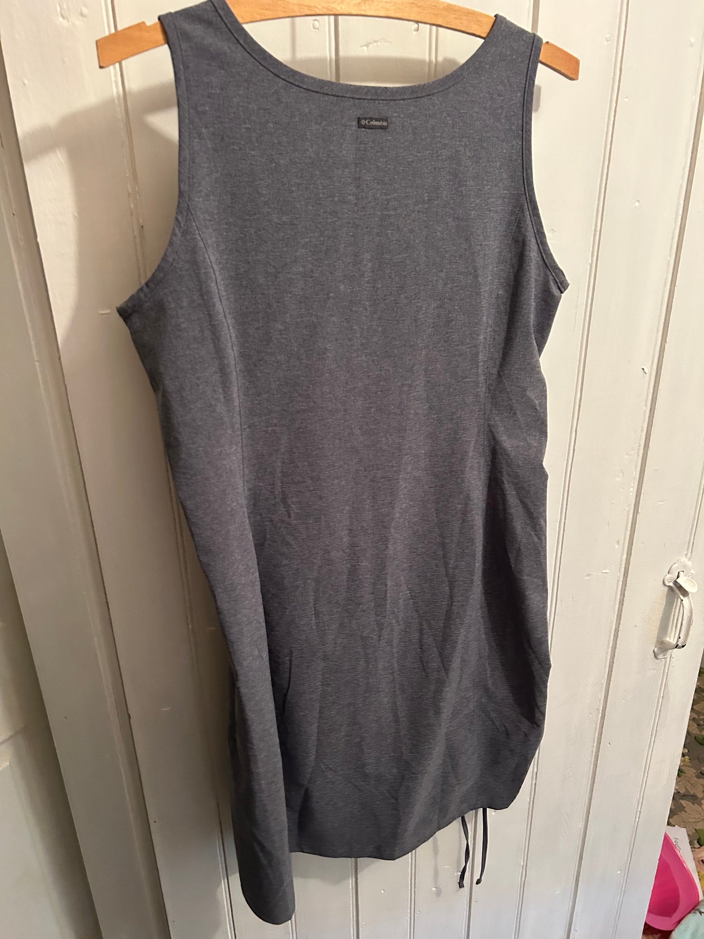 Columbia small grey scrunch dress