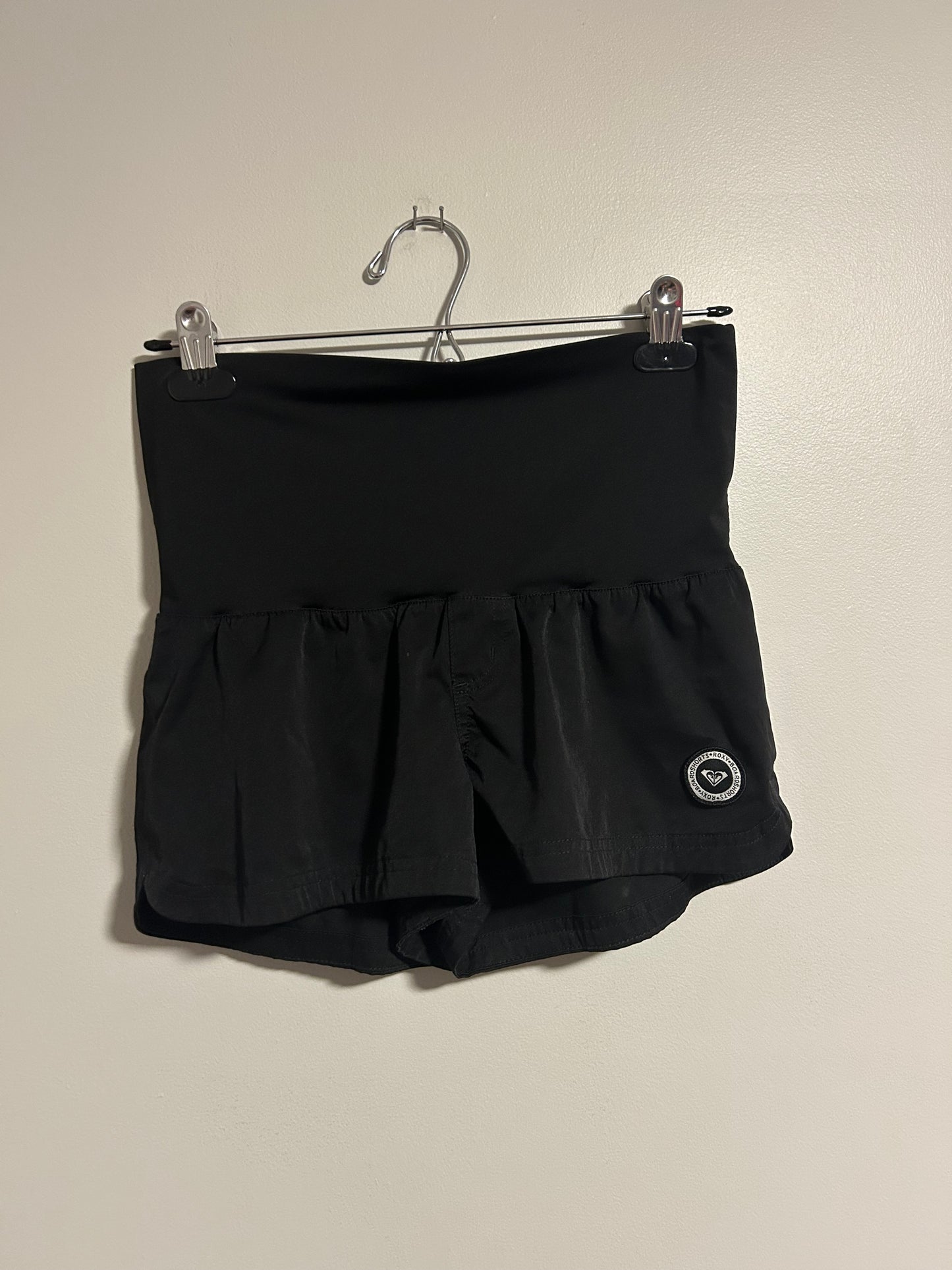 Roxy xs black athletic shorts