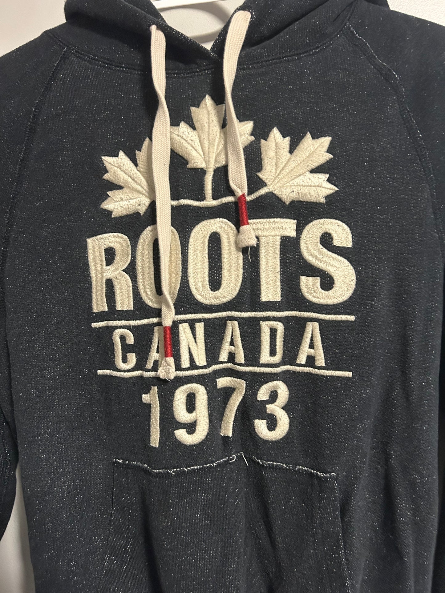 Roots women’s xs black hoodie