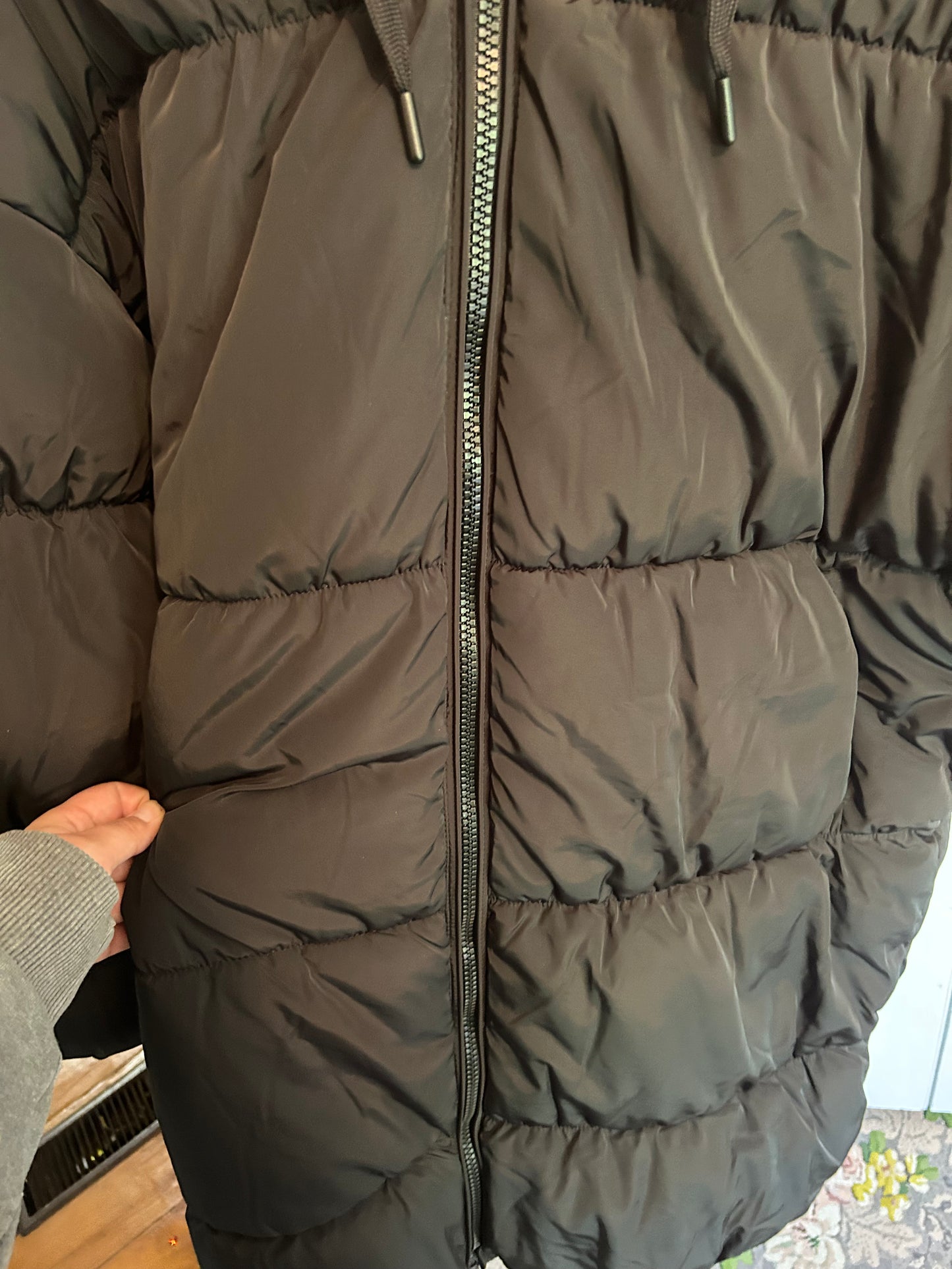 Divided H&M large black knee length puffer winter jacket