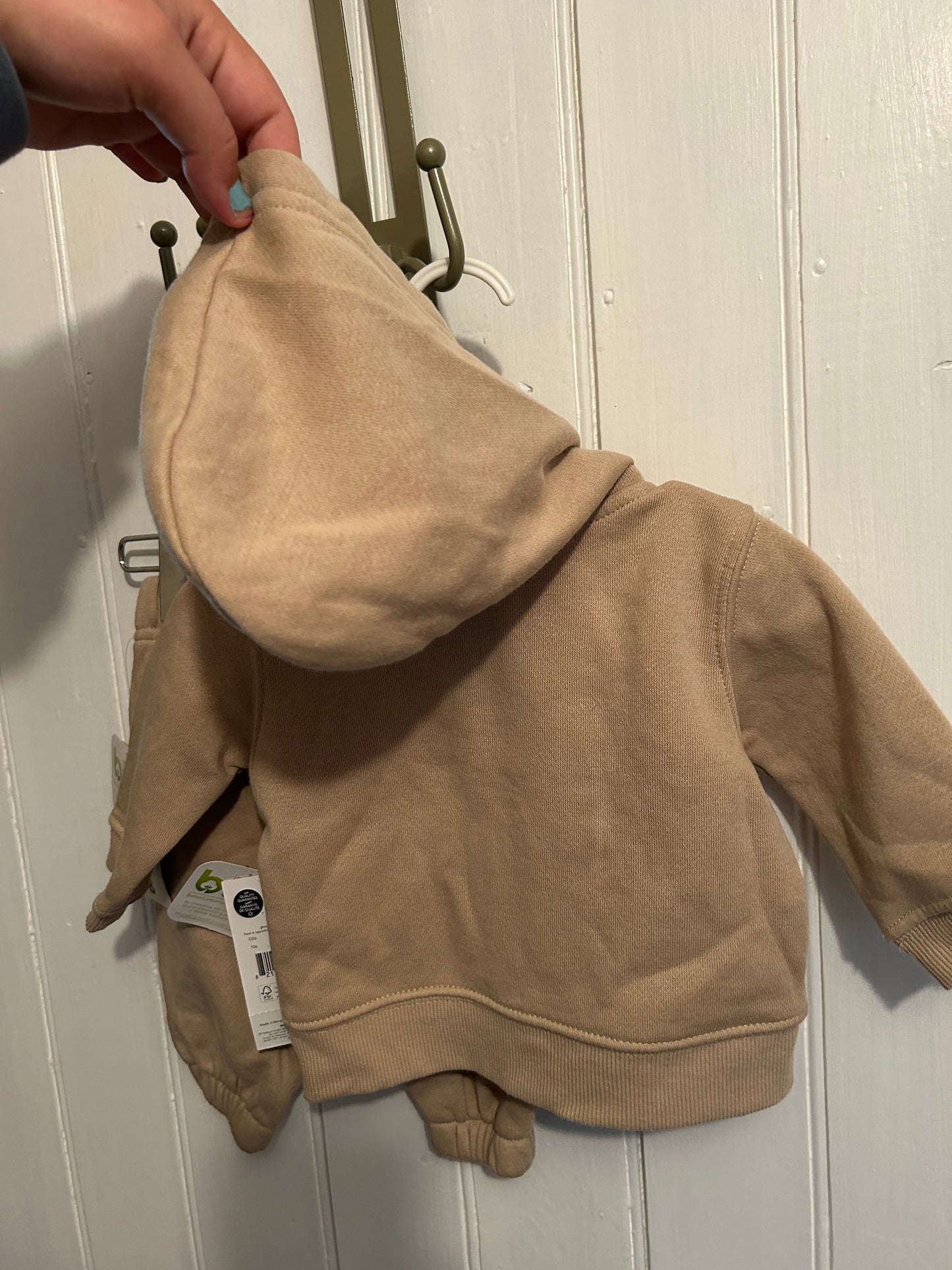 NEW George 0/3m tan sweater set