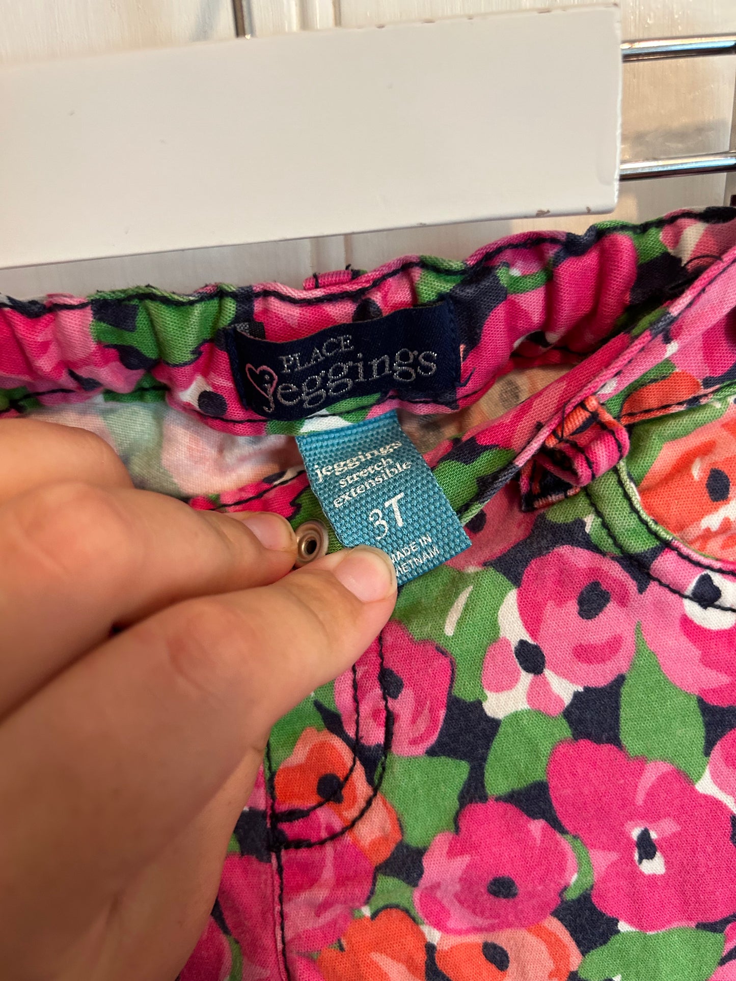 The children’s place 3t pink floral jeans