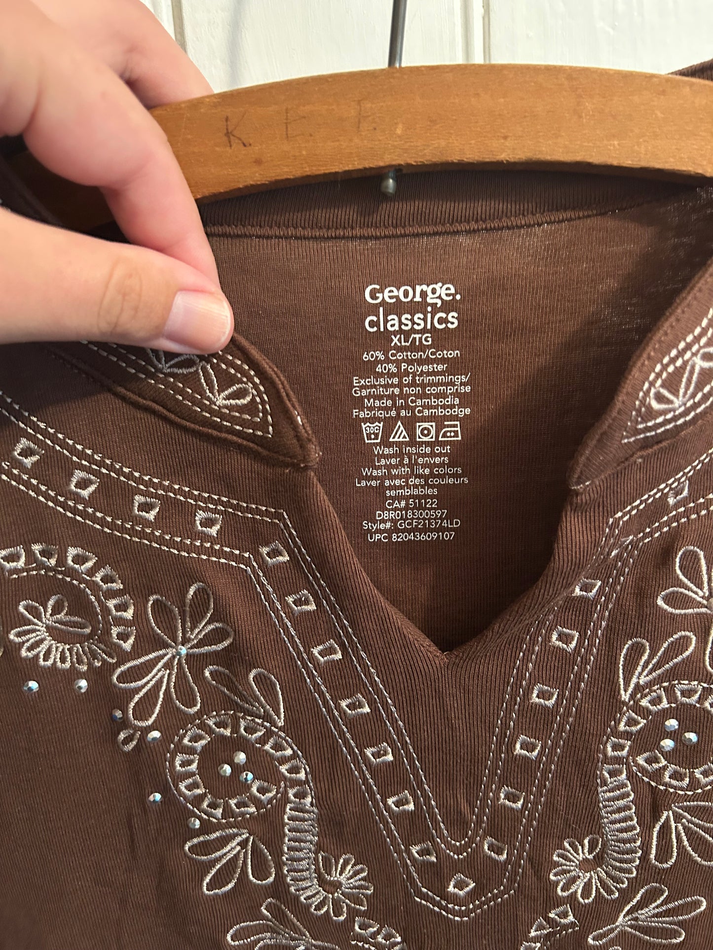 George xl brown embroidered vneck top
