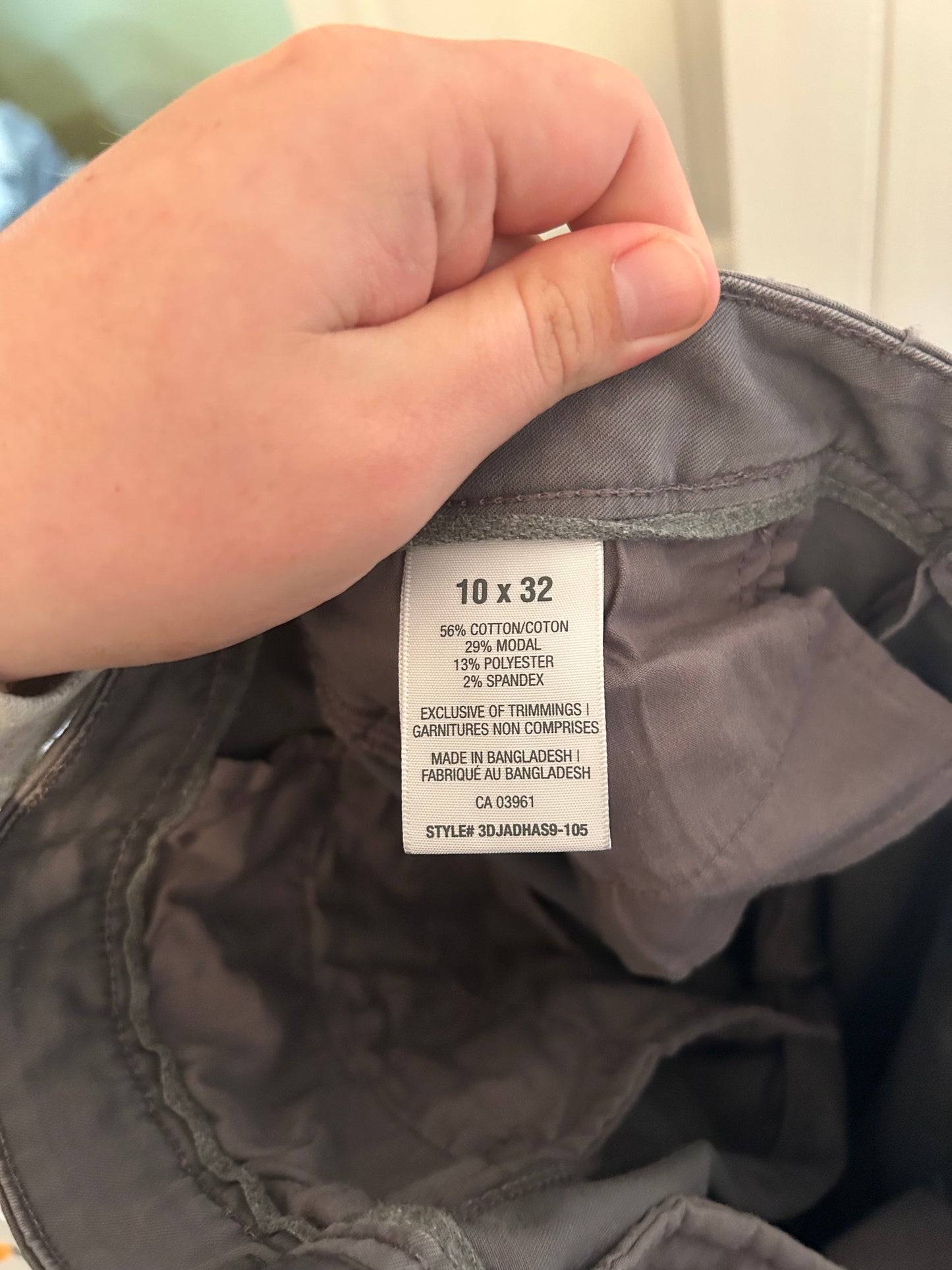 Denver Hayes size 10 grey straight leg jeans