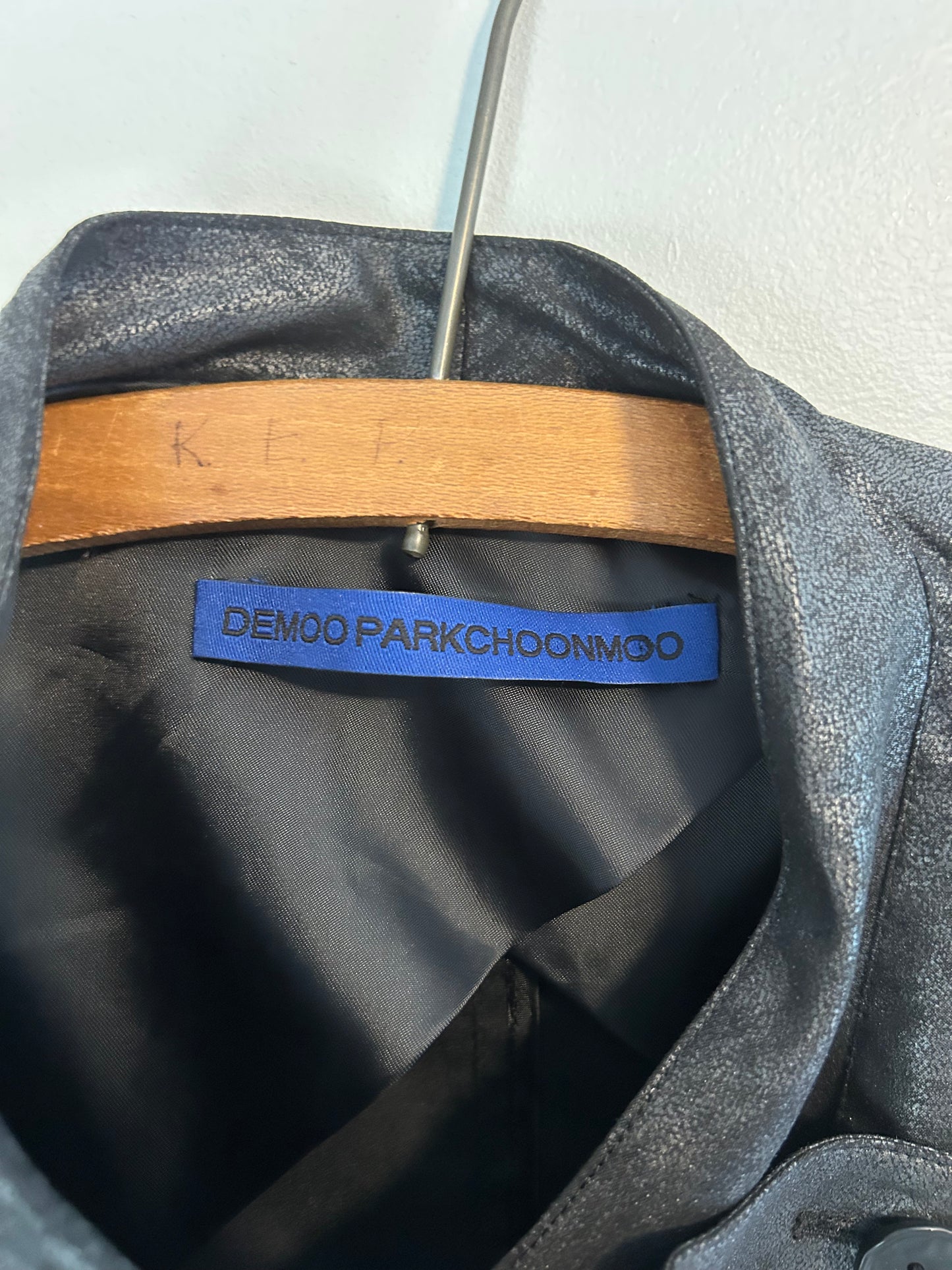 Demoo Parkchoonmoo medium black blazer