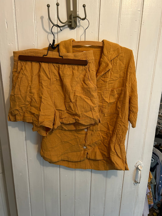 Oui small yellow muslin 2pc set