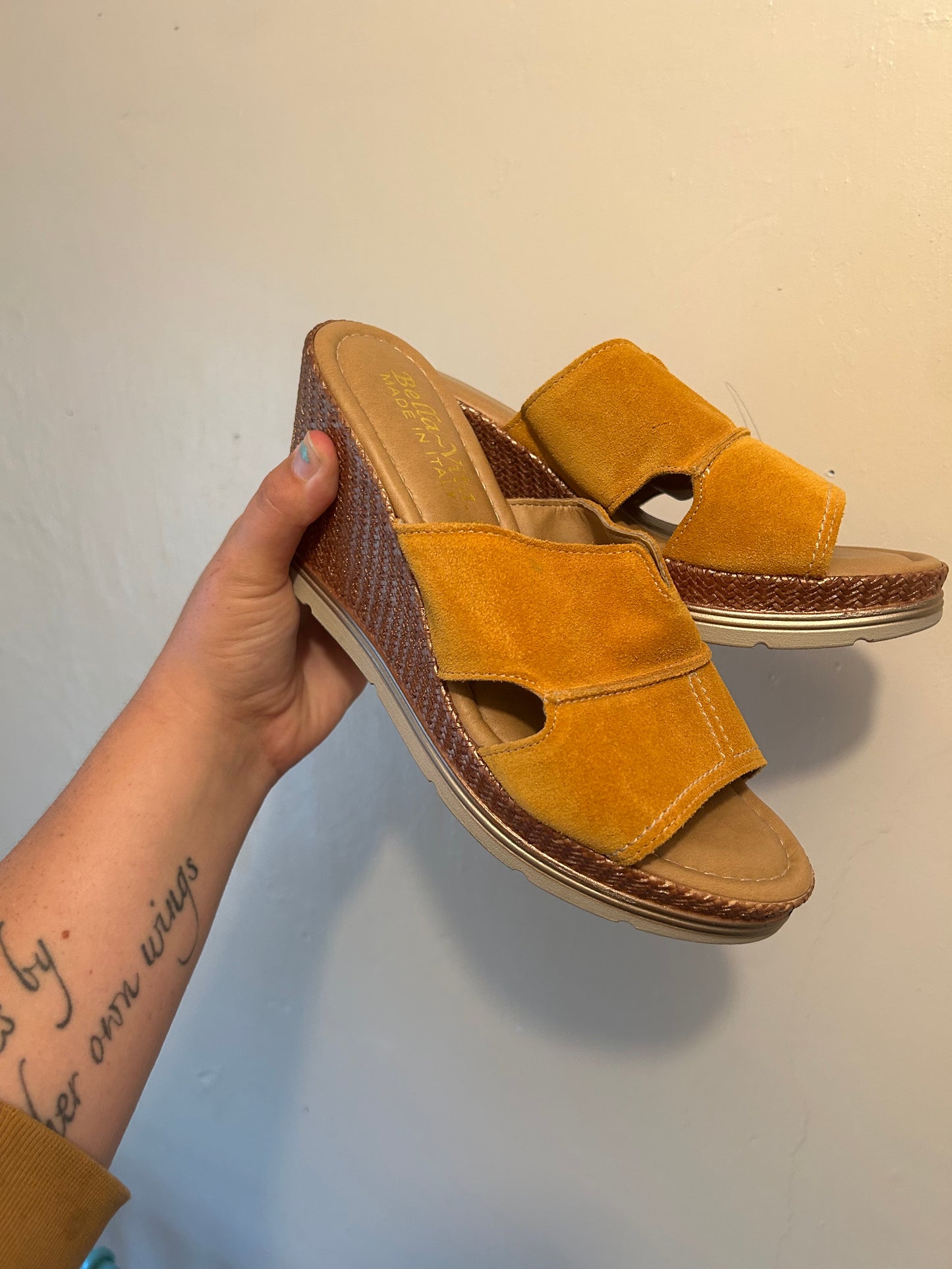 Bella Vita 7.5 orange suede wedge heel