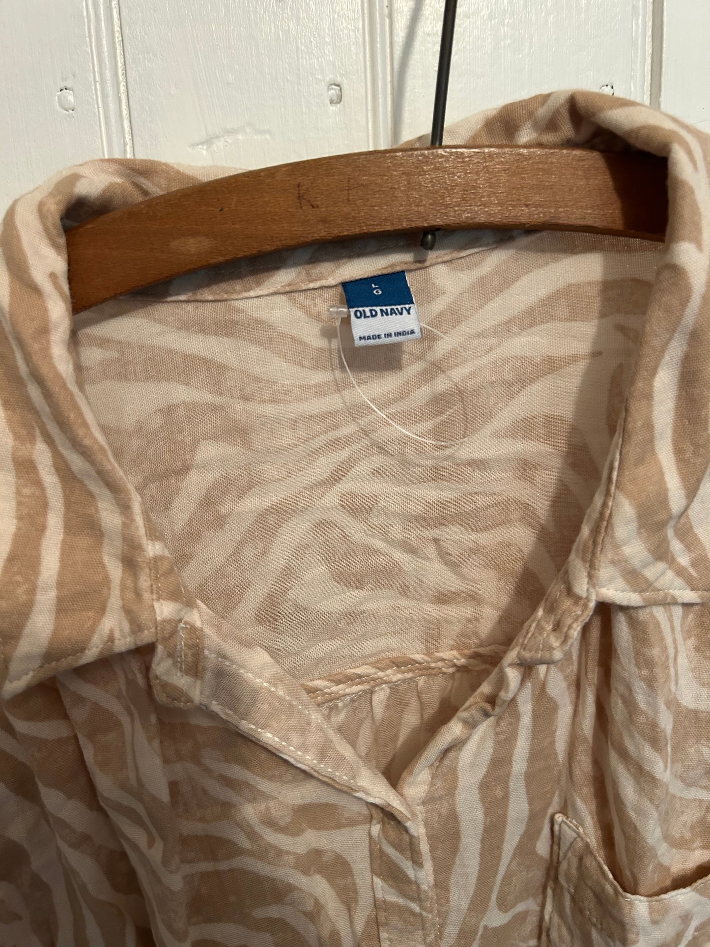 Old navy large tan zebra like button up top