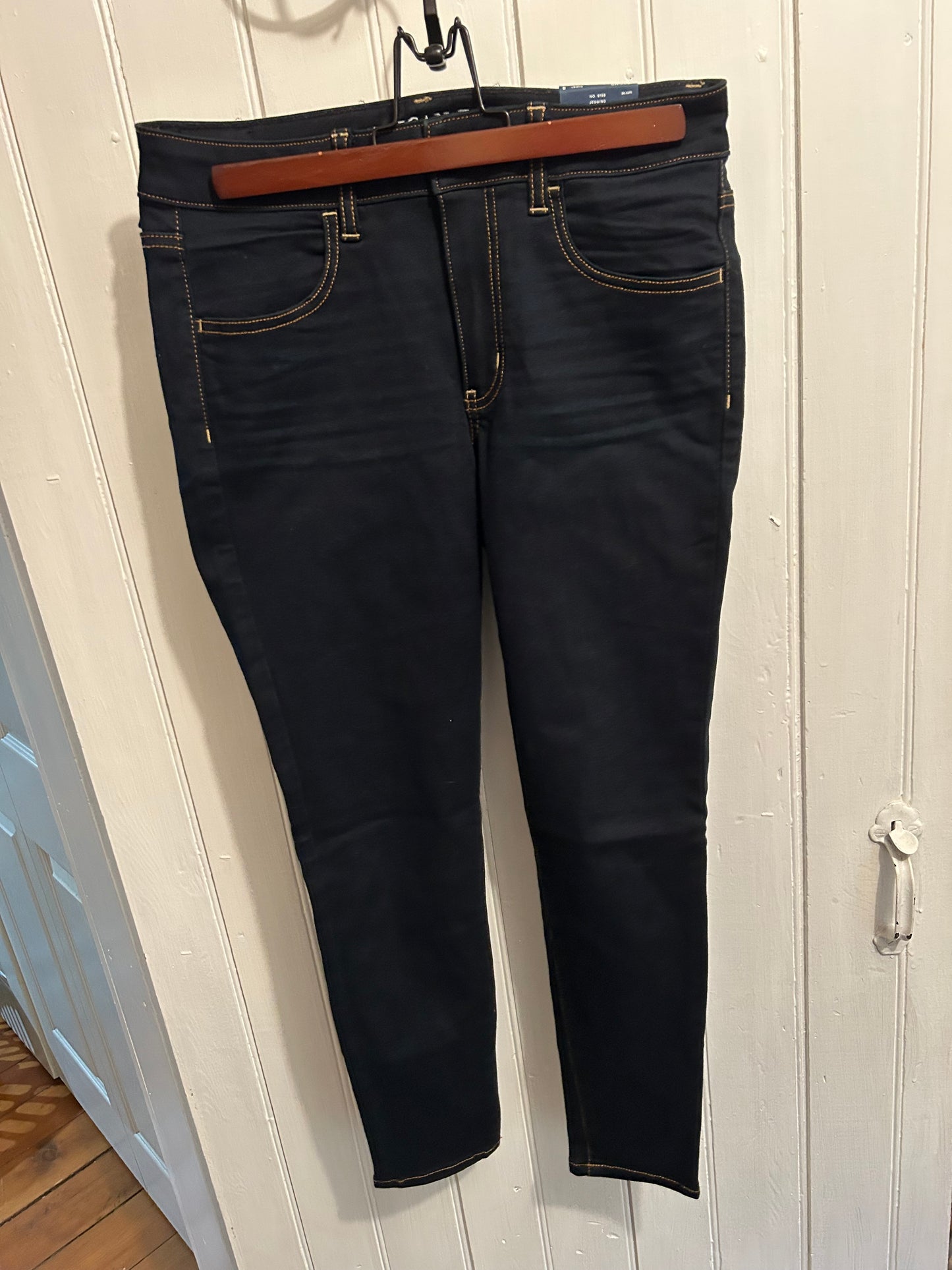 NEW American eagle 8 SHORT low rise dark wash skinny jeans