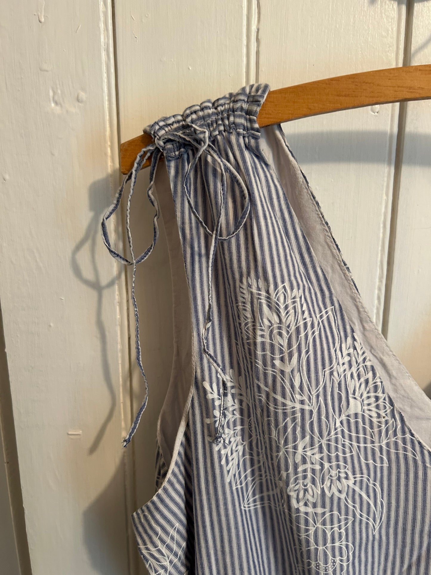 Joe fresh large blue floral stripe maxi dress