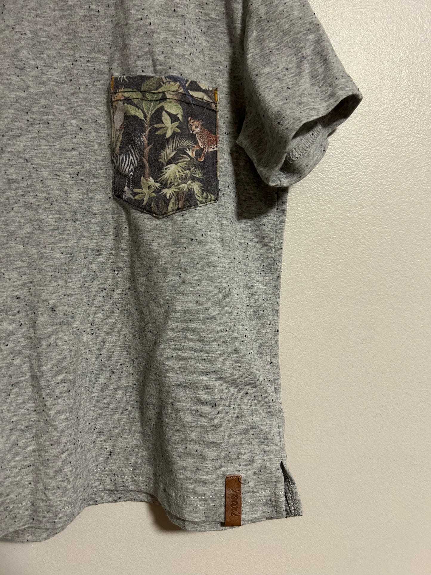 Deux par deux toddler 4 grey animal pocket tshirt