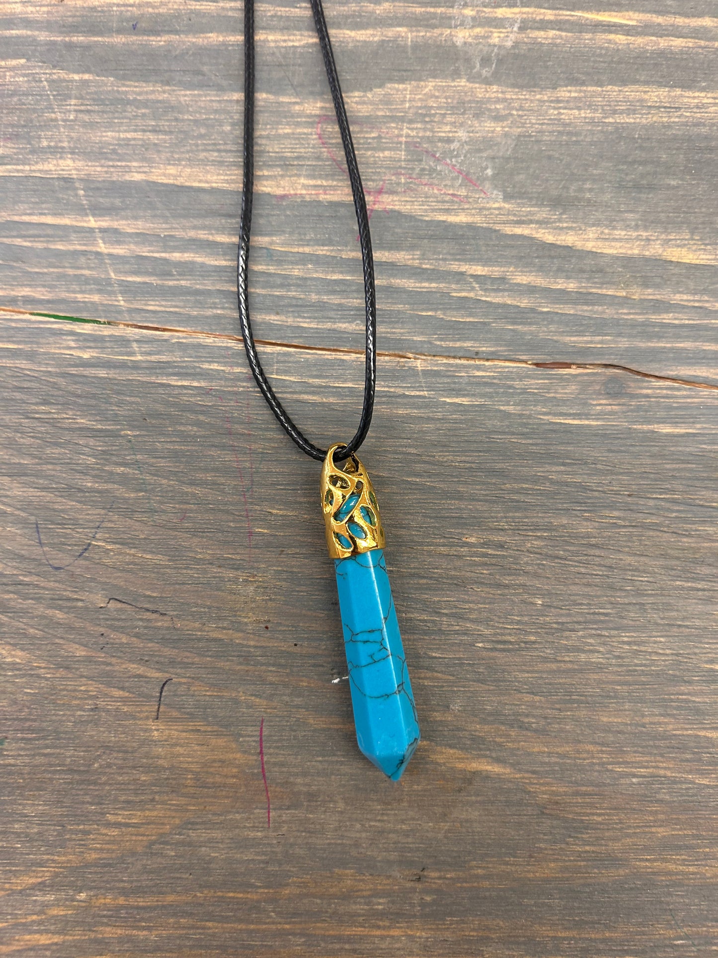 Turquoise pendant necklace
