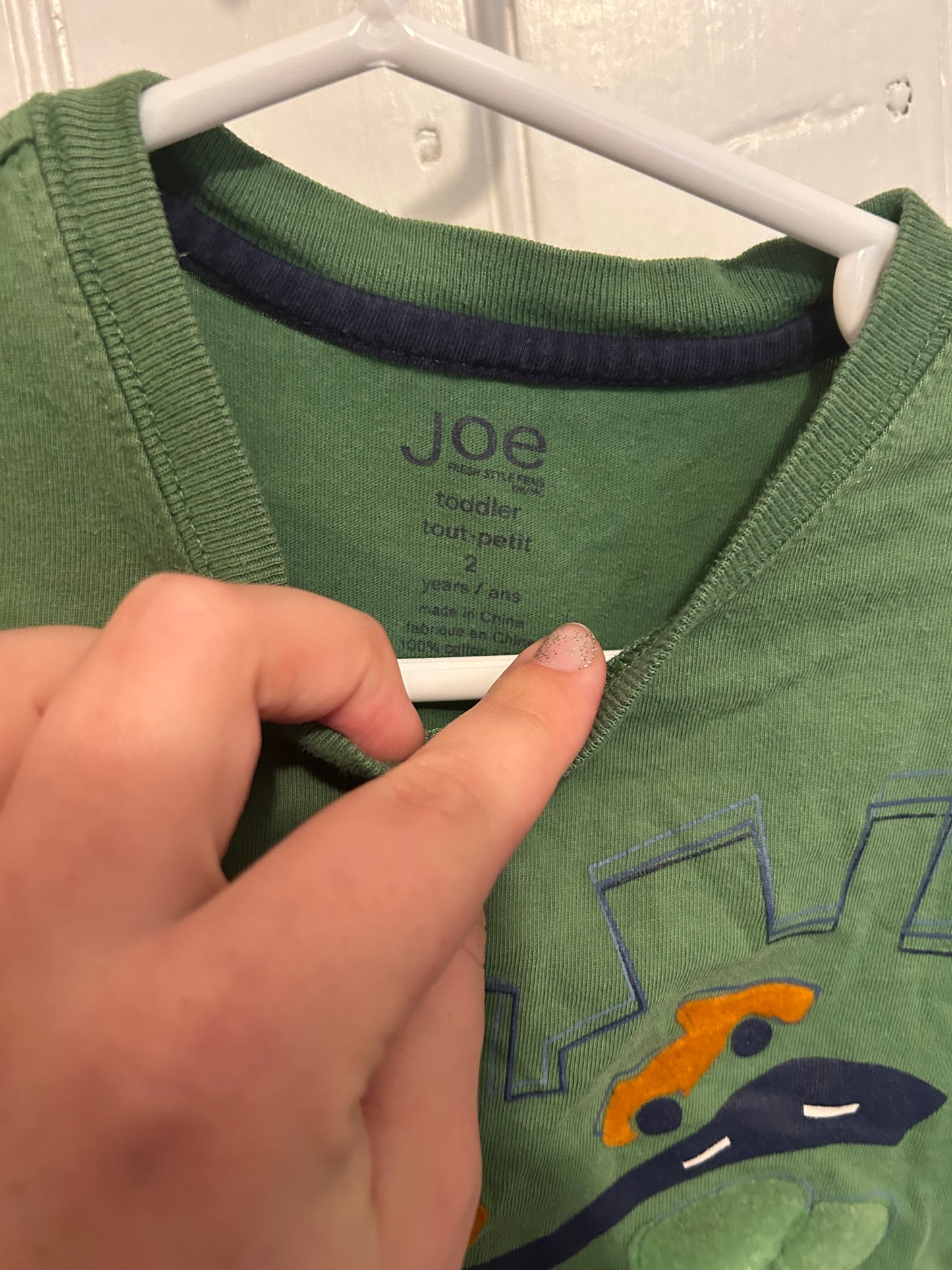 Joe fresh 2t green tree car tshirt