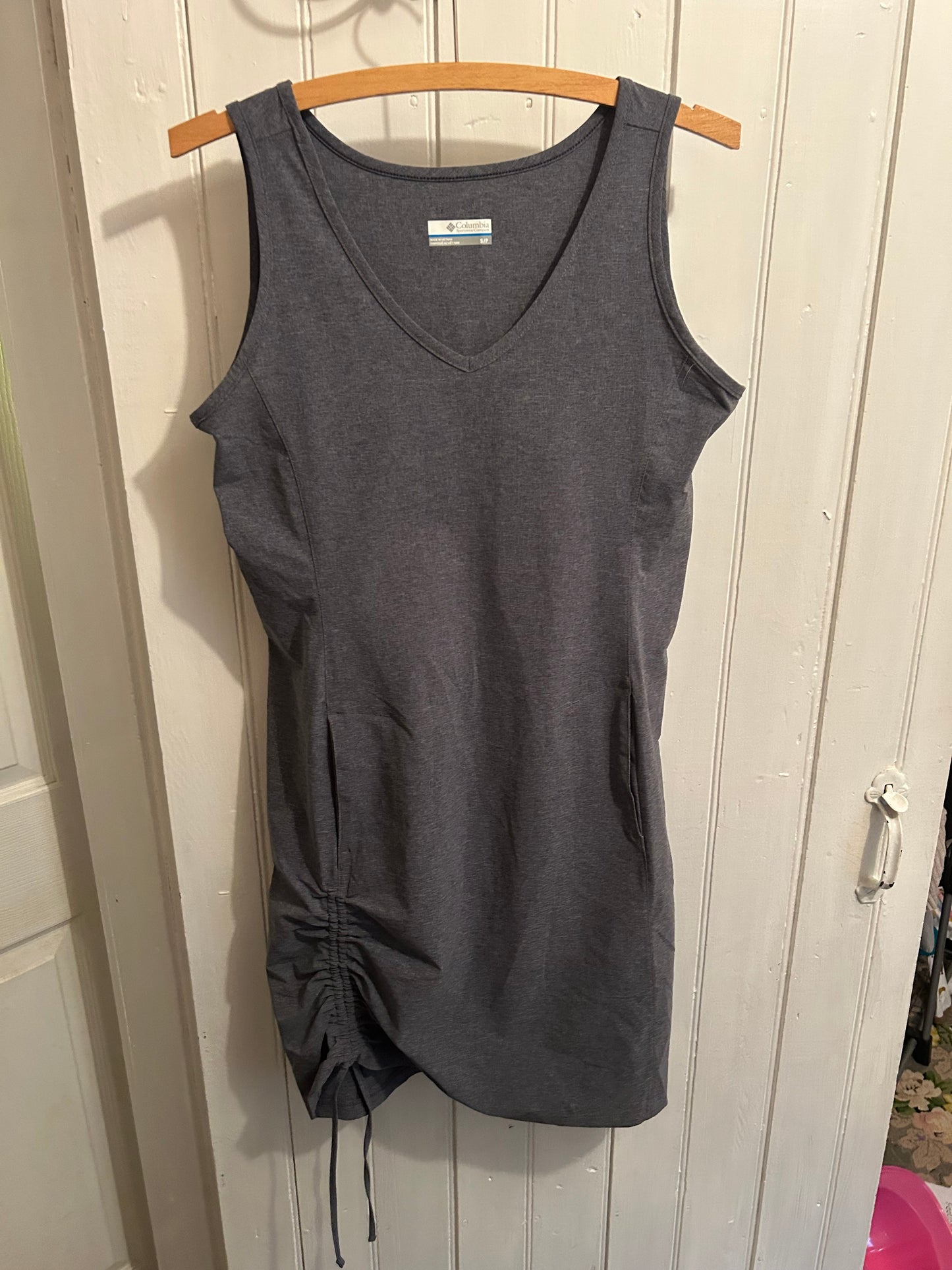 Columbia small grey scrunch dress