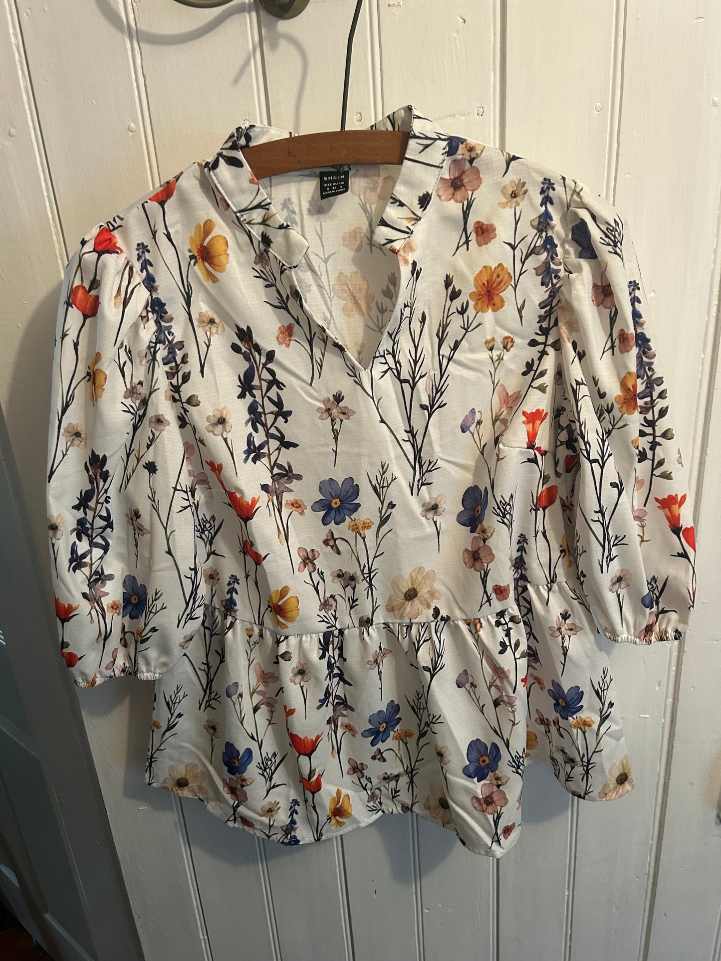 Shein small floral puff sleeve peplum top