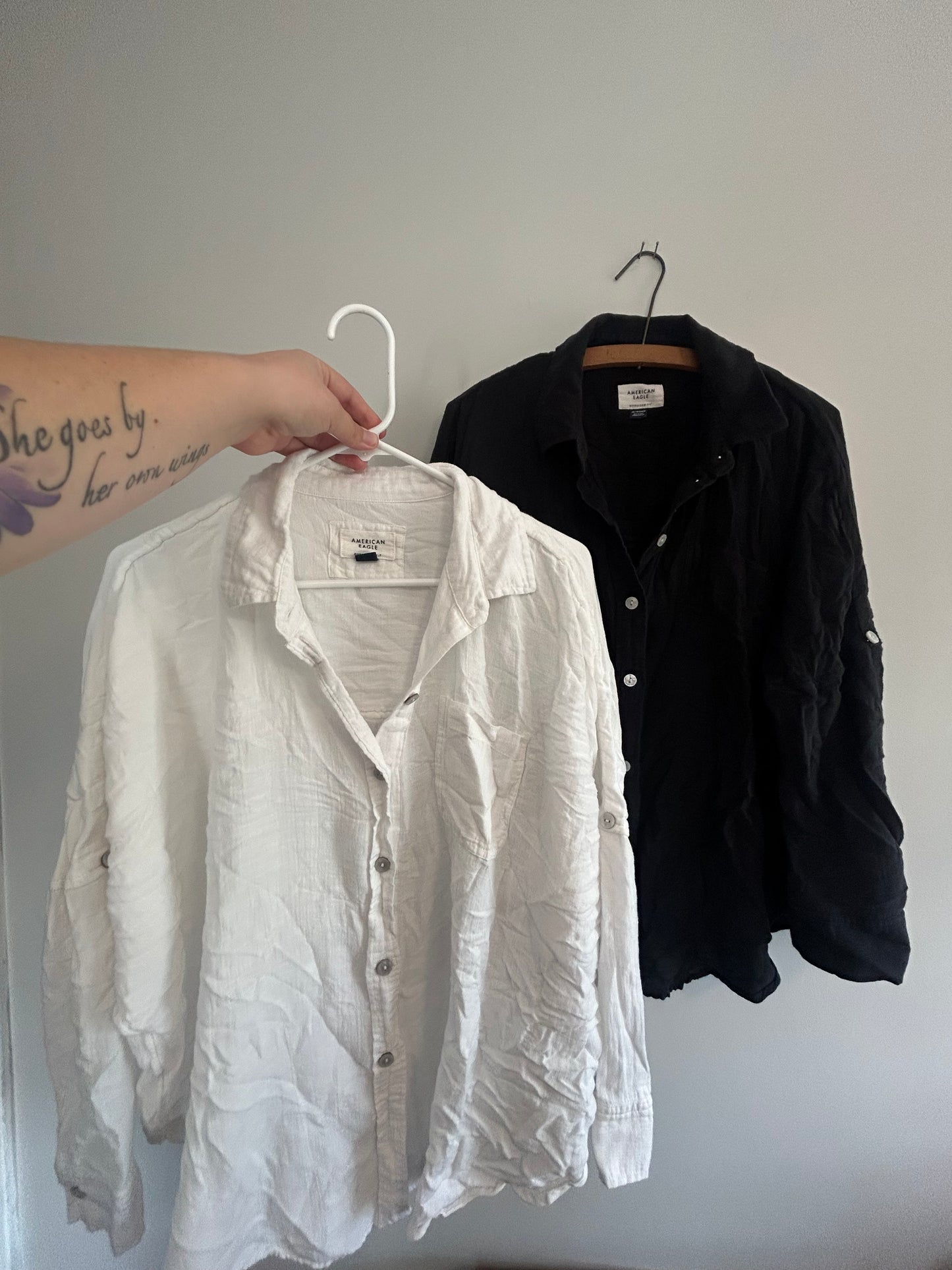 American eagle xs white & black button up linen shirt bundle