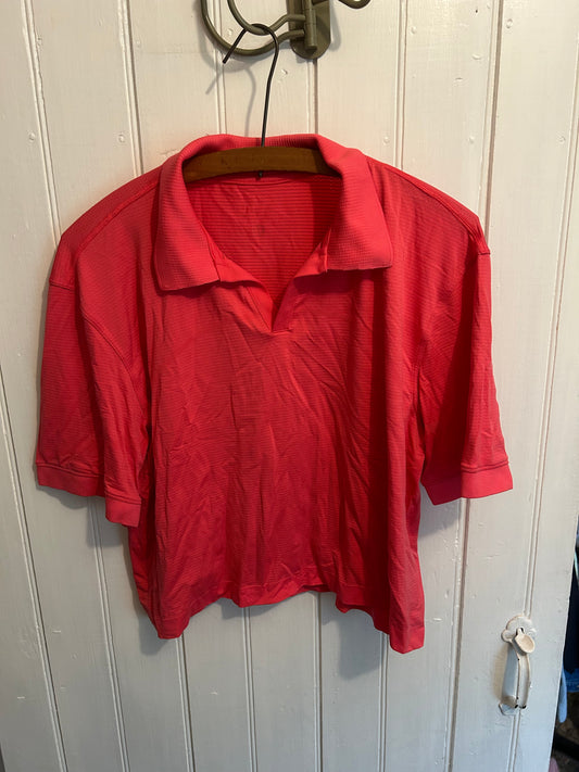 Lululemon 8/10 pink striped cropped polo top