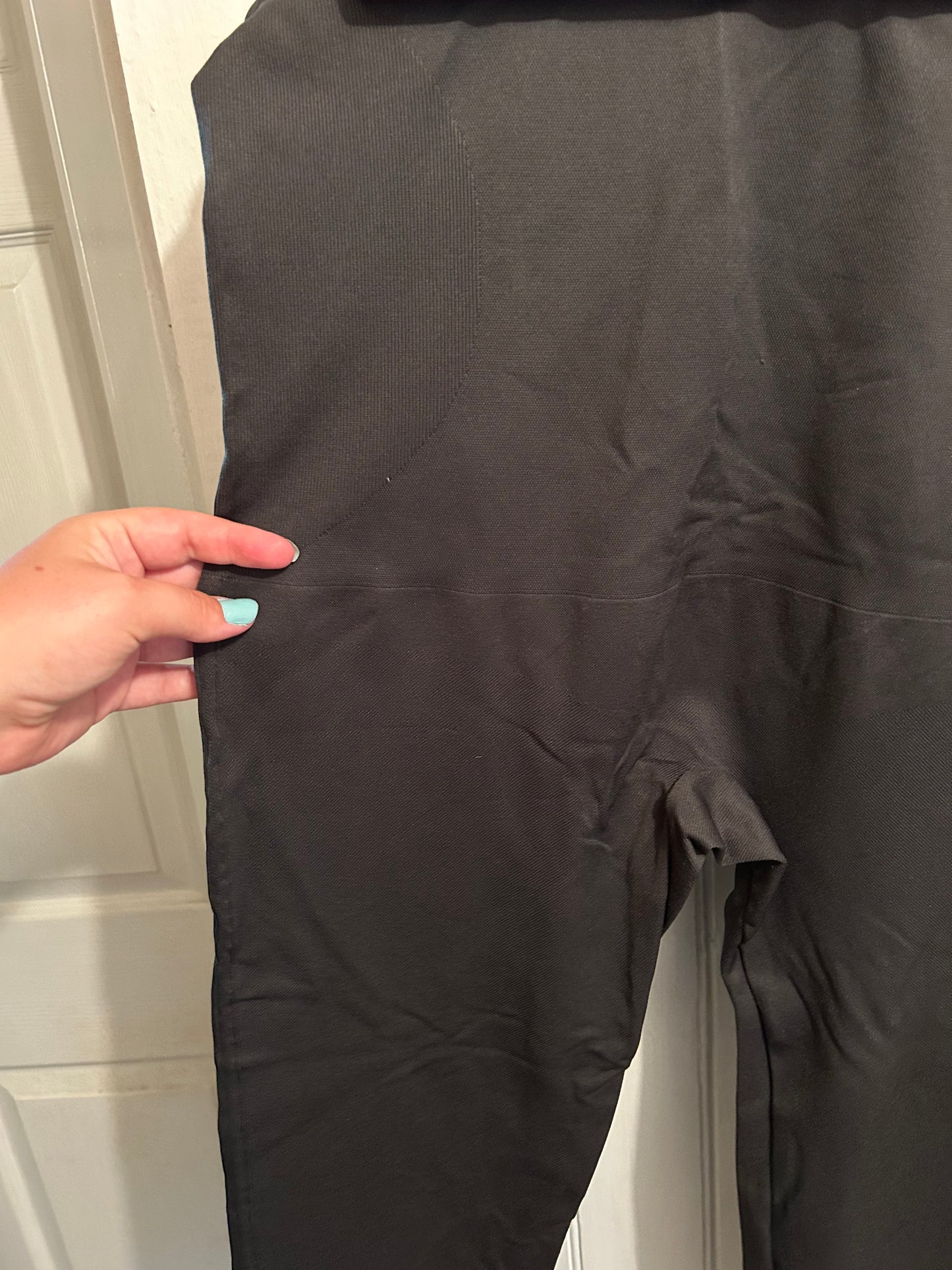 Shapermint 4x black leggings